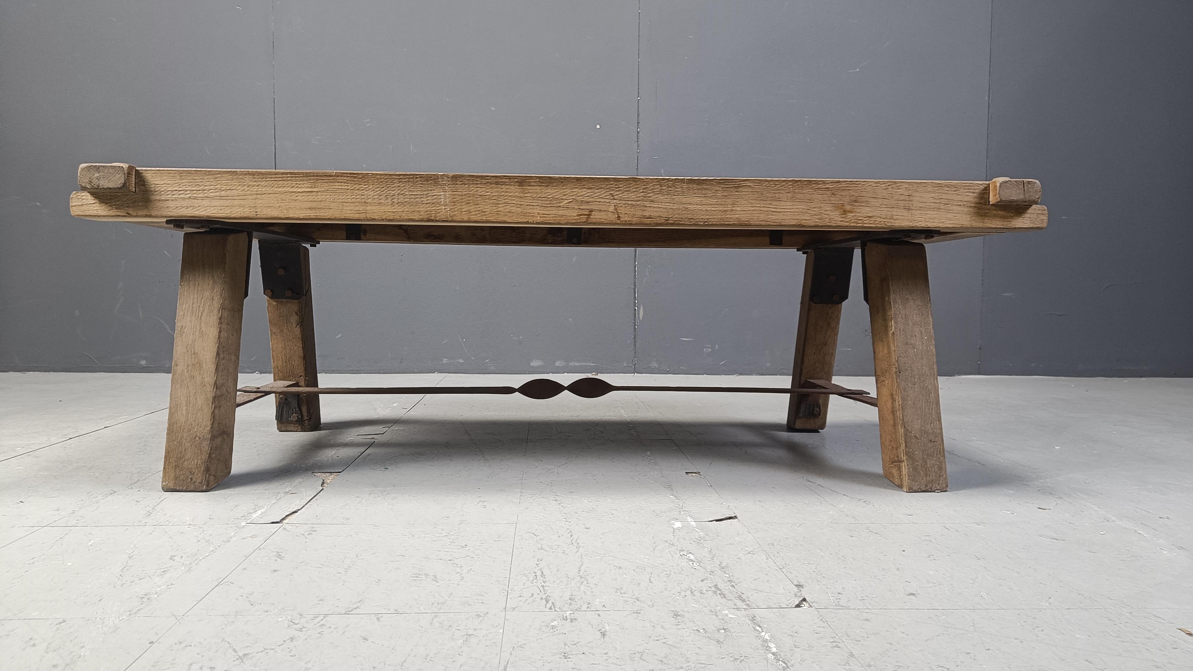 Vintage copper plated brutalist coffee table, 1970s For Sale 1