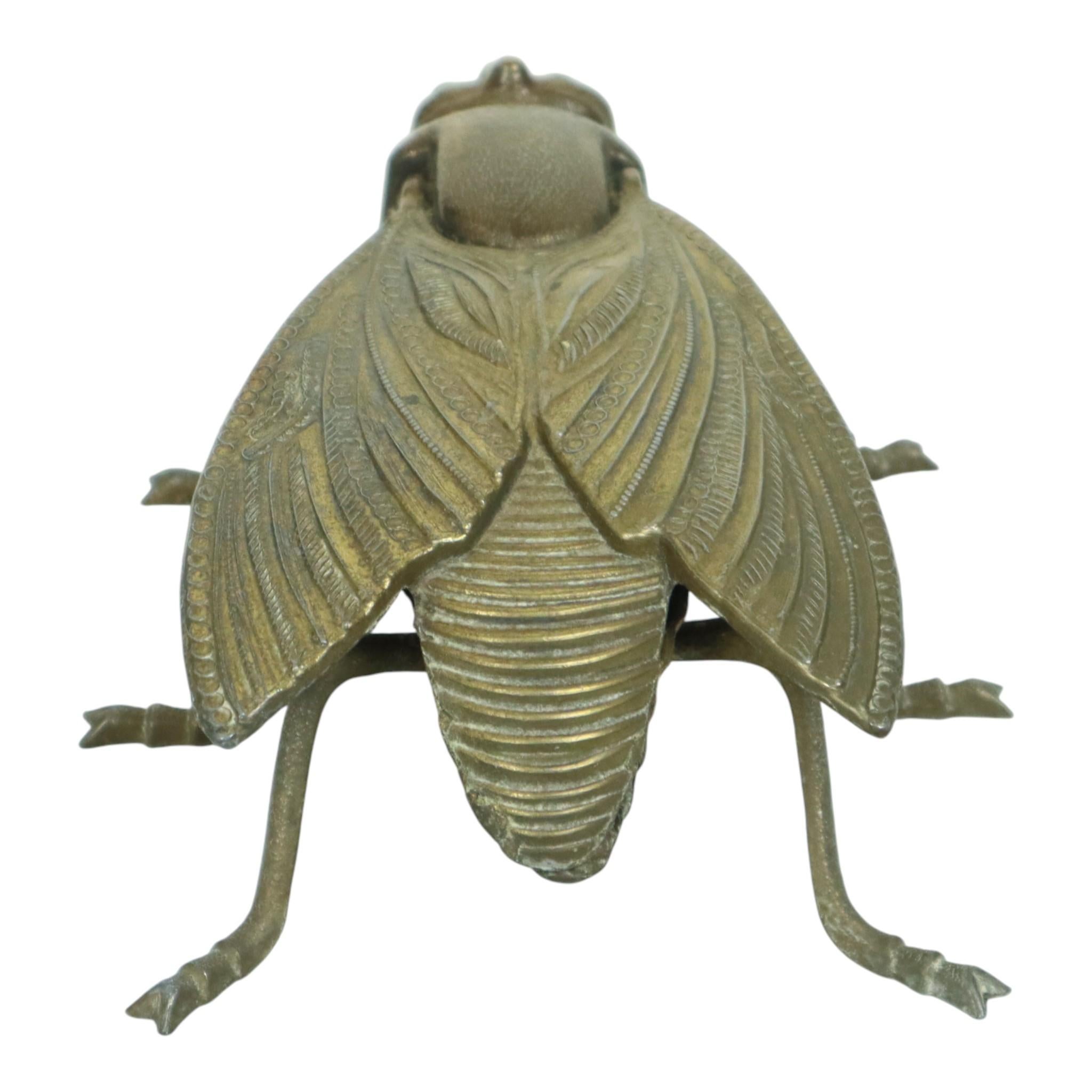 Metallo Statua posacenere in rame placcato d'epoca Italia 1960 in vendita