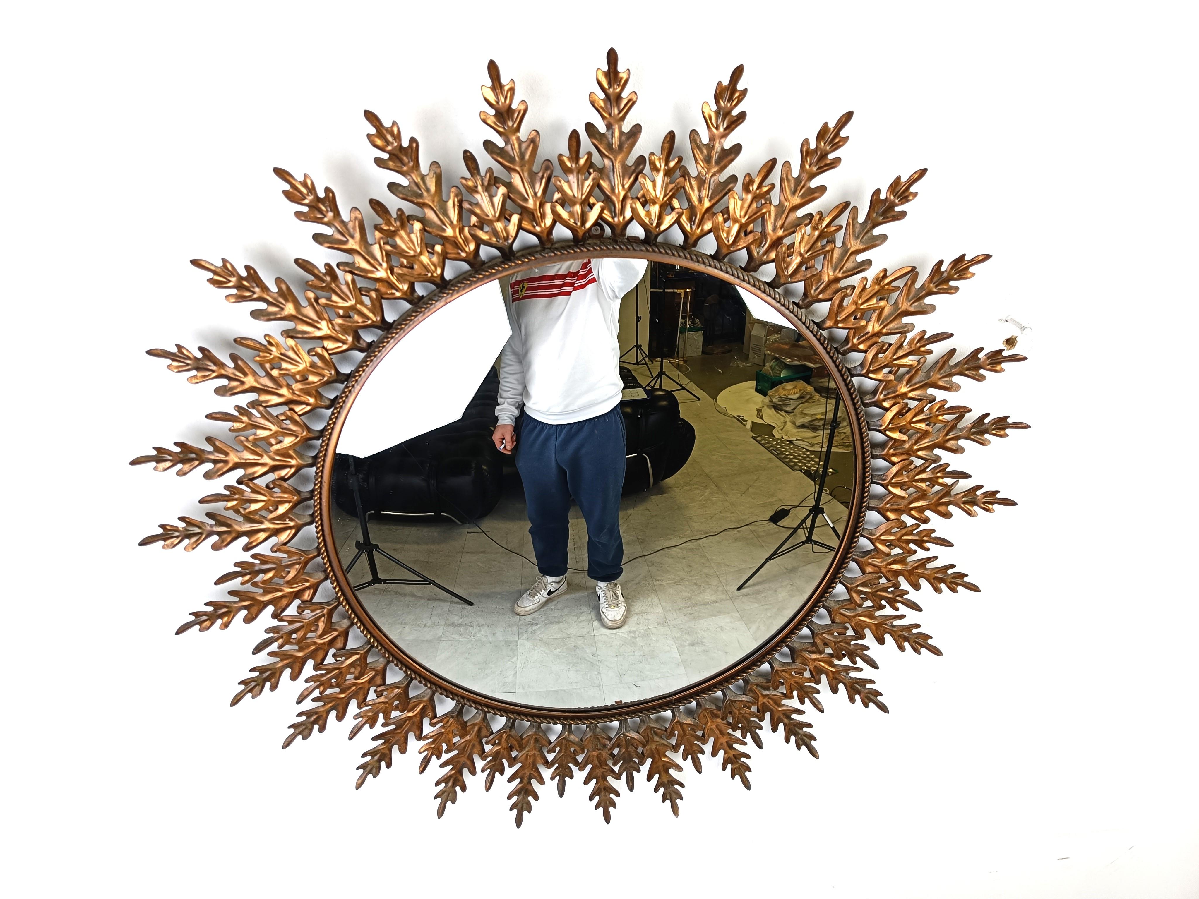 Hollywood Regency Vintage copper sunburst mirror, 1970s For Sale