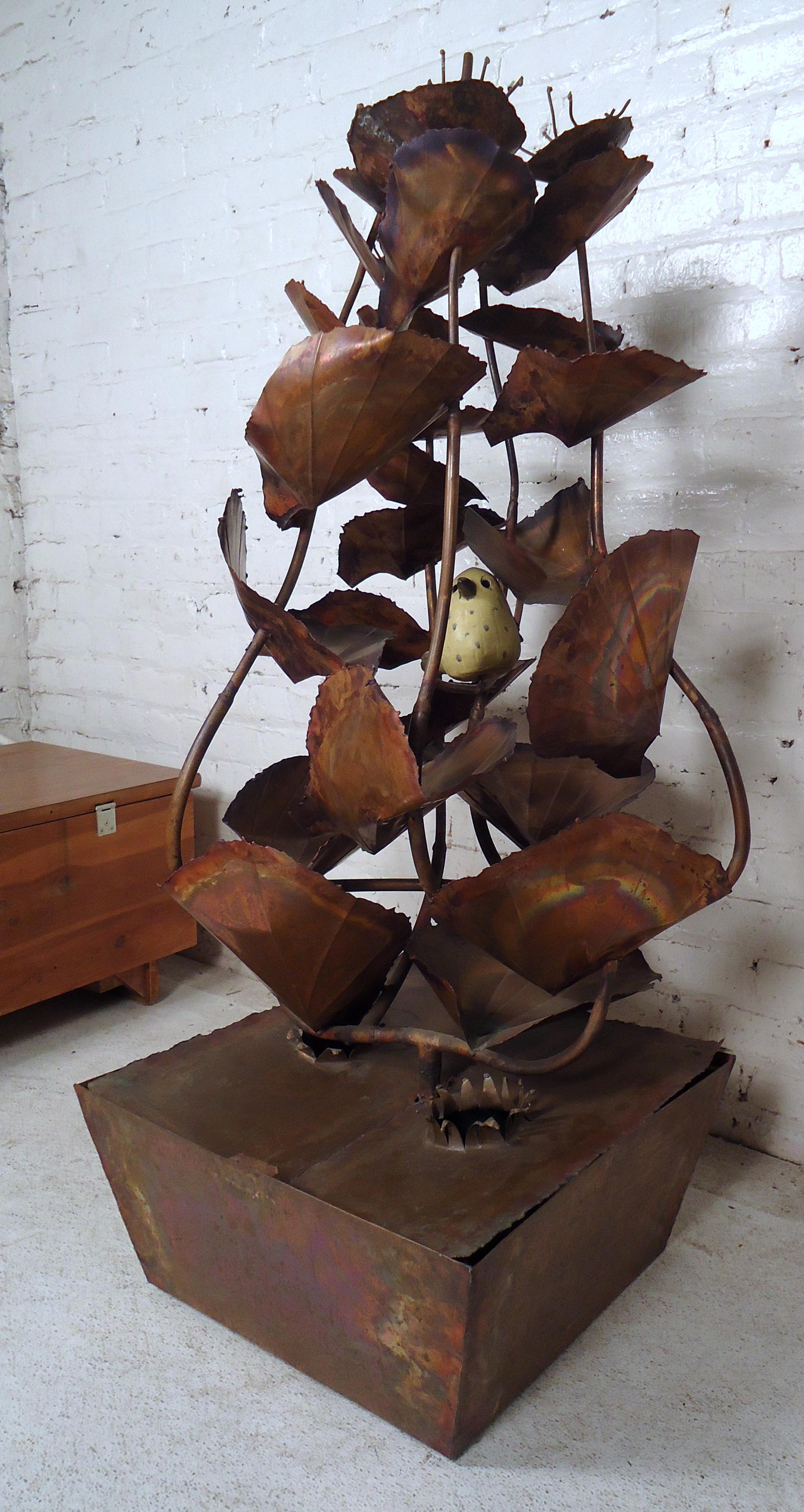Vintage industrial copper torch cut water fountain, would make a great addition to any home.

(Please confirm item location - NY or NJ - with deale).