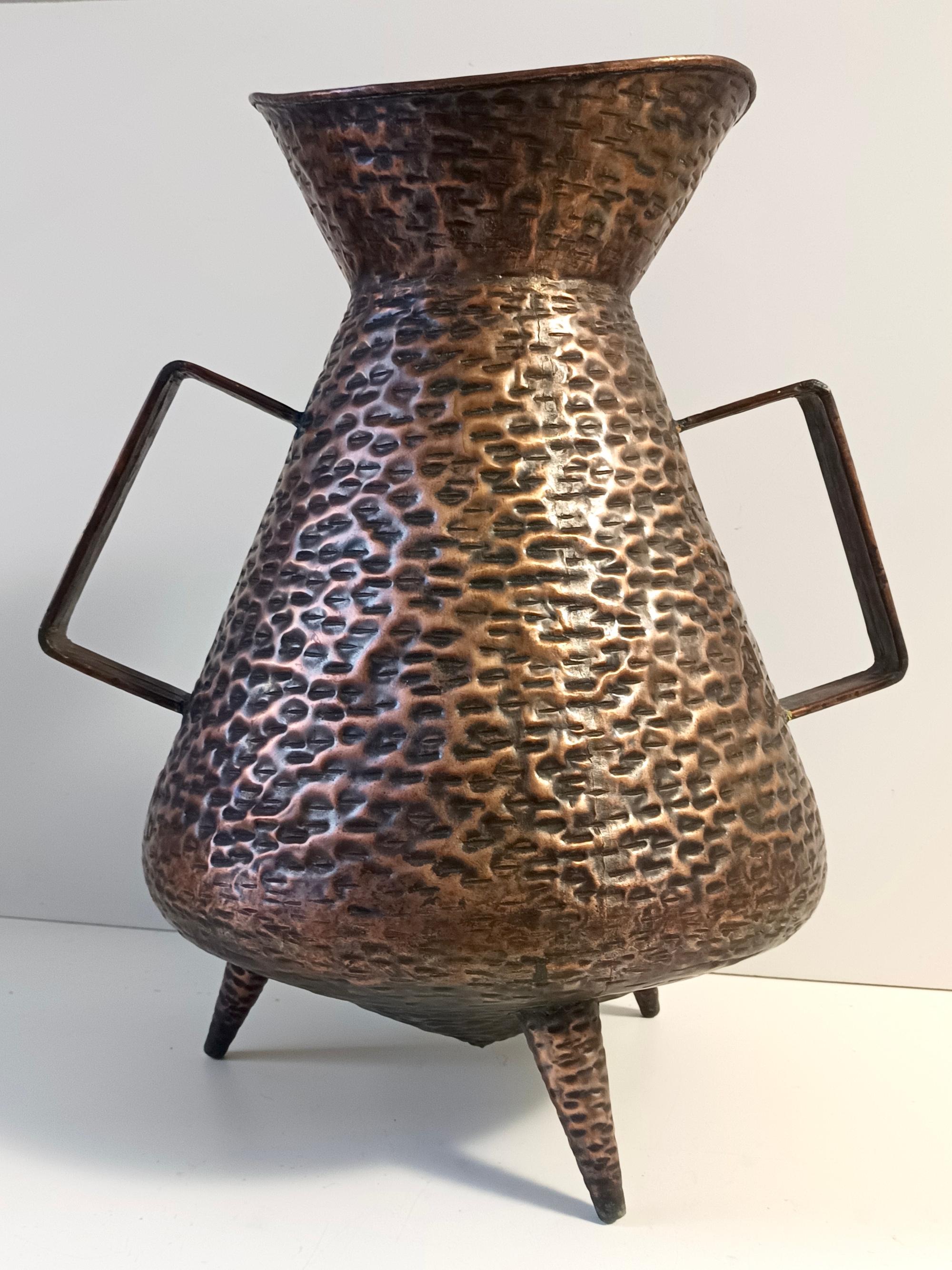 Vintage Copper Umbrella Stand / Vase Attr. to Angelo Bragalini, Italy For Sale 1