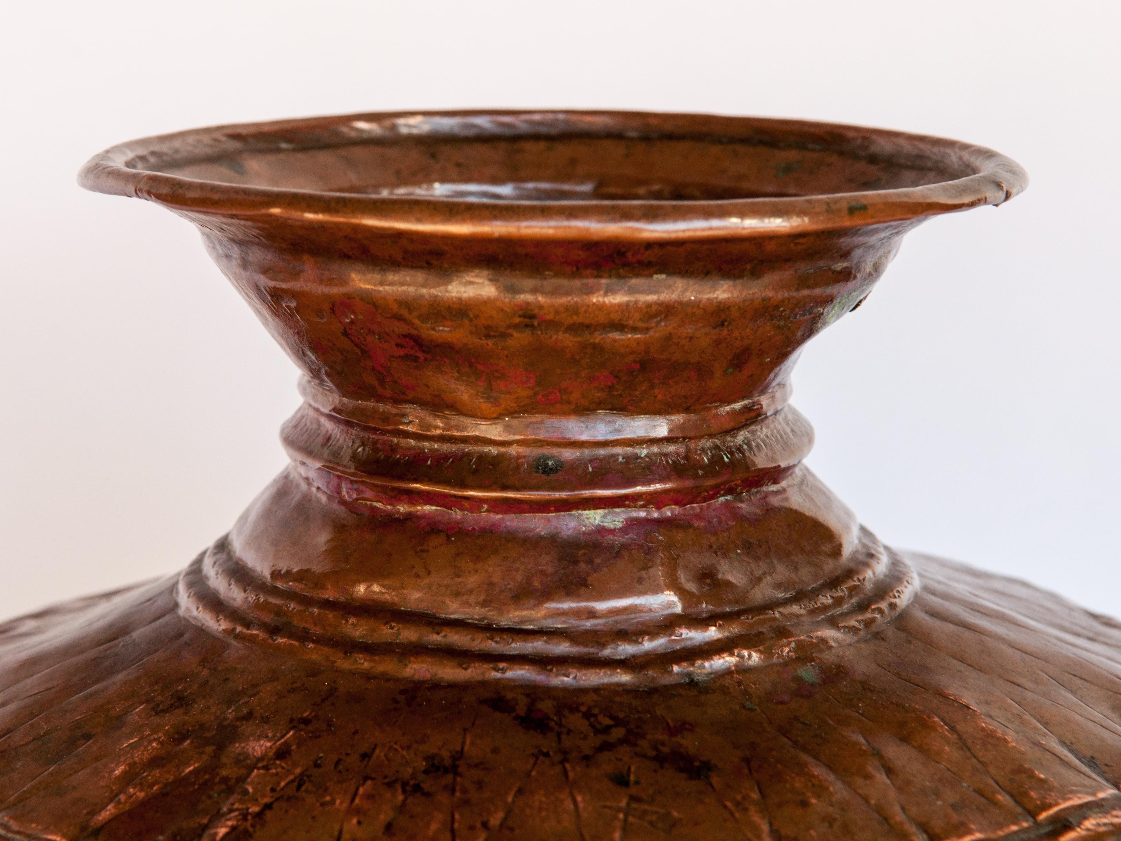 Vintage Copper Water Pot, Hand Hammered, from Nepal, Mid-20th Century 2