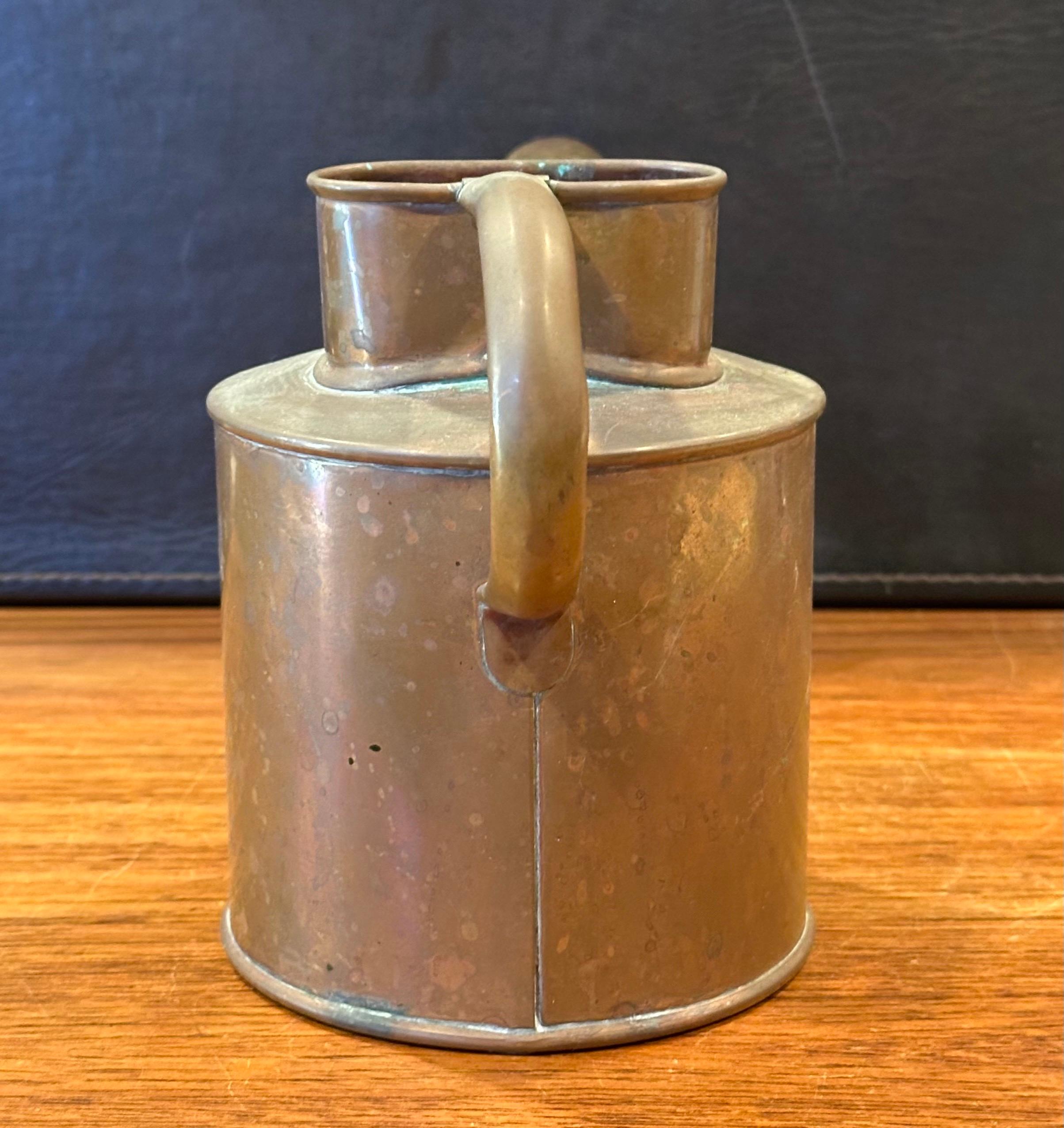 Vintage Copper Watering Can  In Good Condition For Sale In San Diego, CA