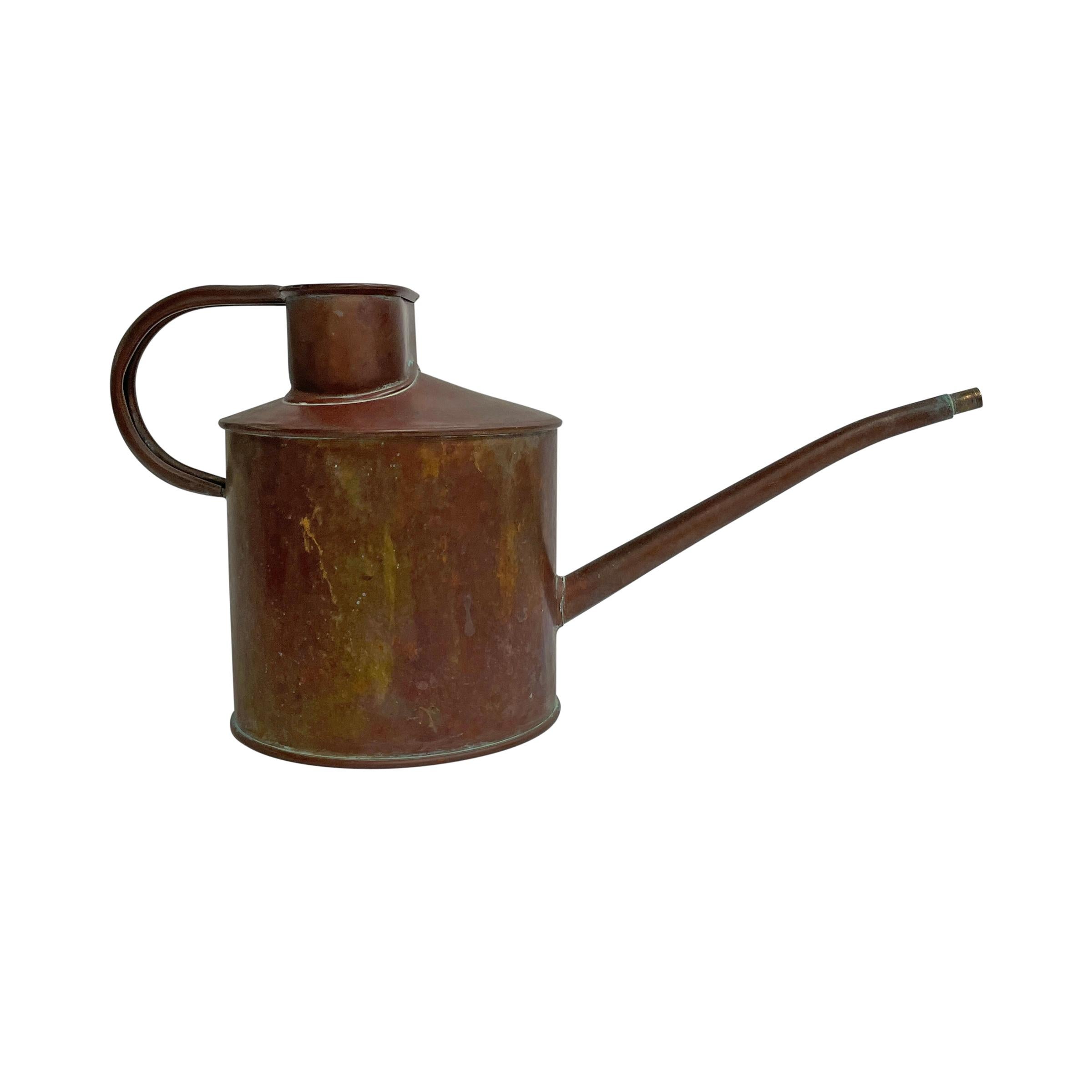 Vintage Copper Watering Can In Good Condition For Sale In Chicago, IL