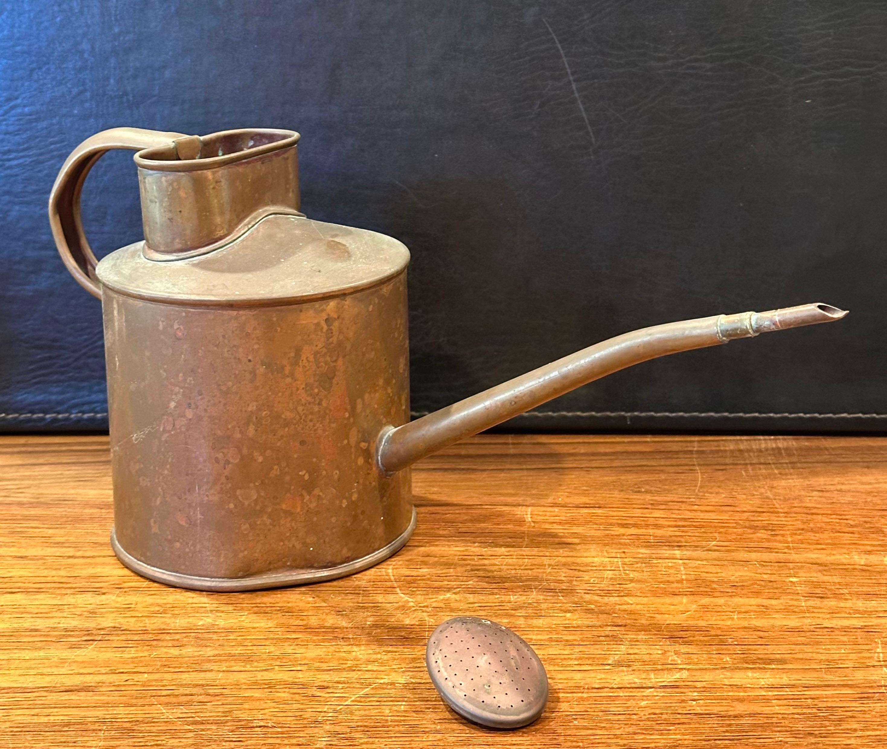 Vintage Copper Watering Can  For Sale 3