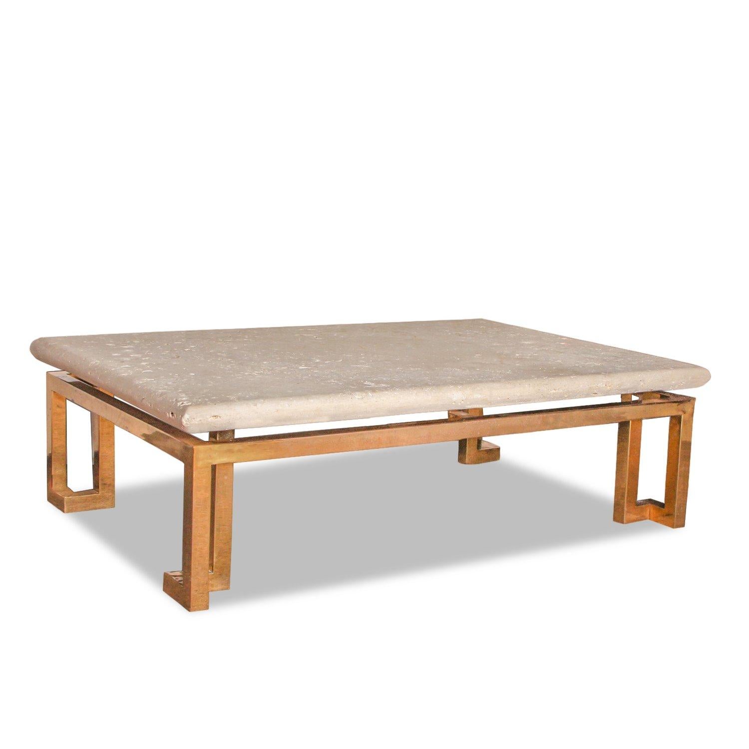 Mid-Century Modern Table basse vintage en pierre et laiton de CIRCA ~ circa 1960 en vente