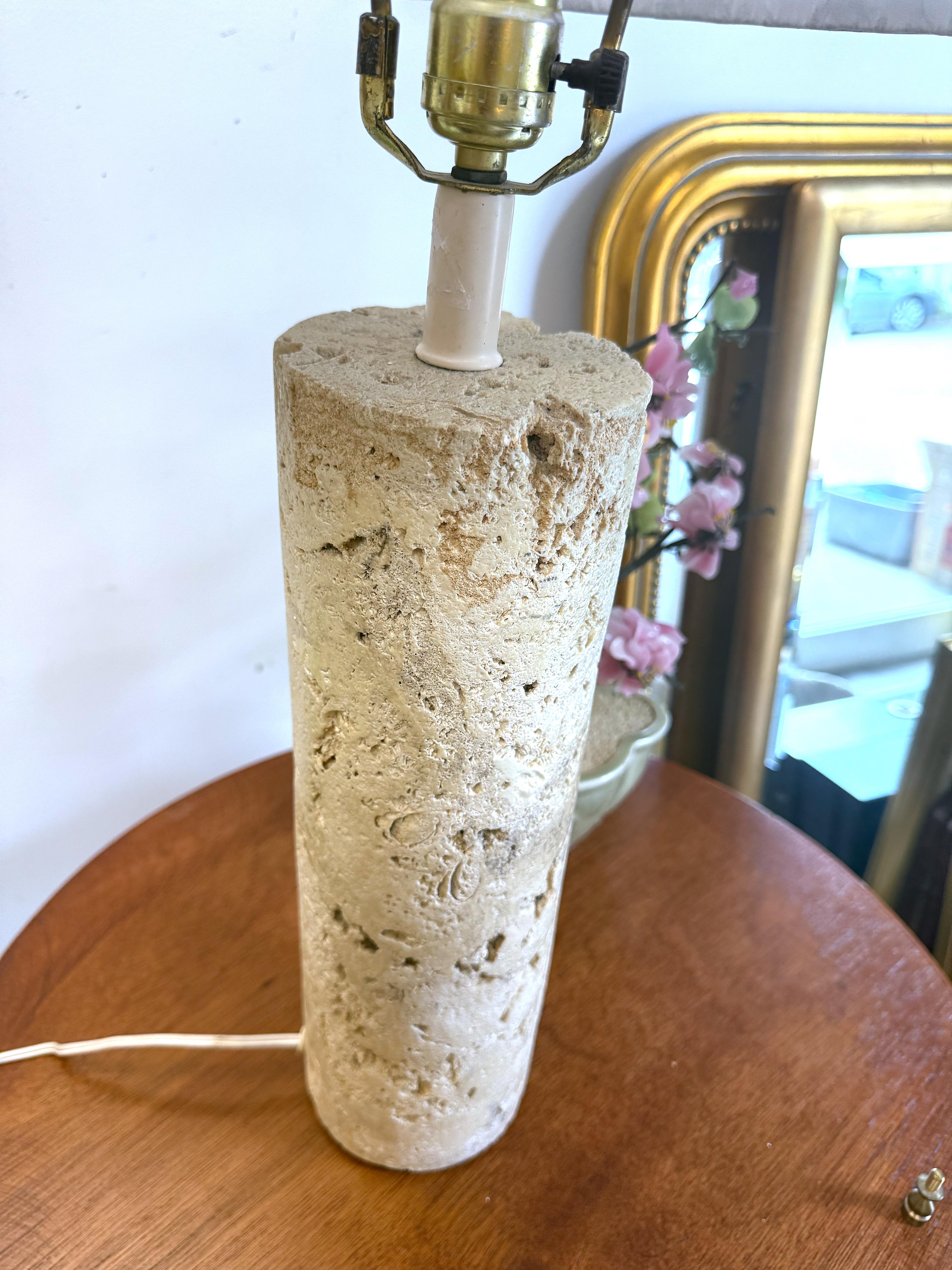 Vintage Coquina Stone / Key Stone Base Cylindrical Table Lamp For Sale 3