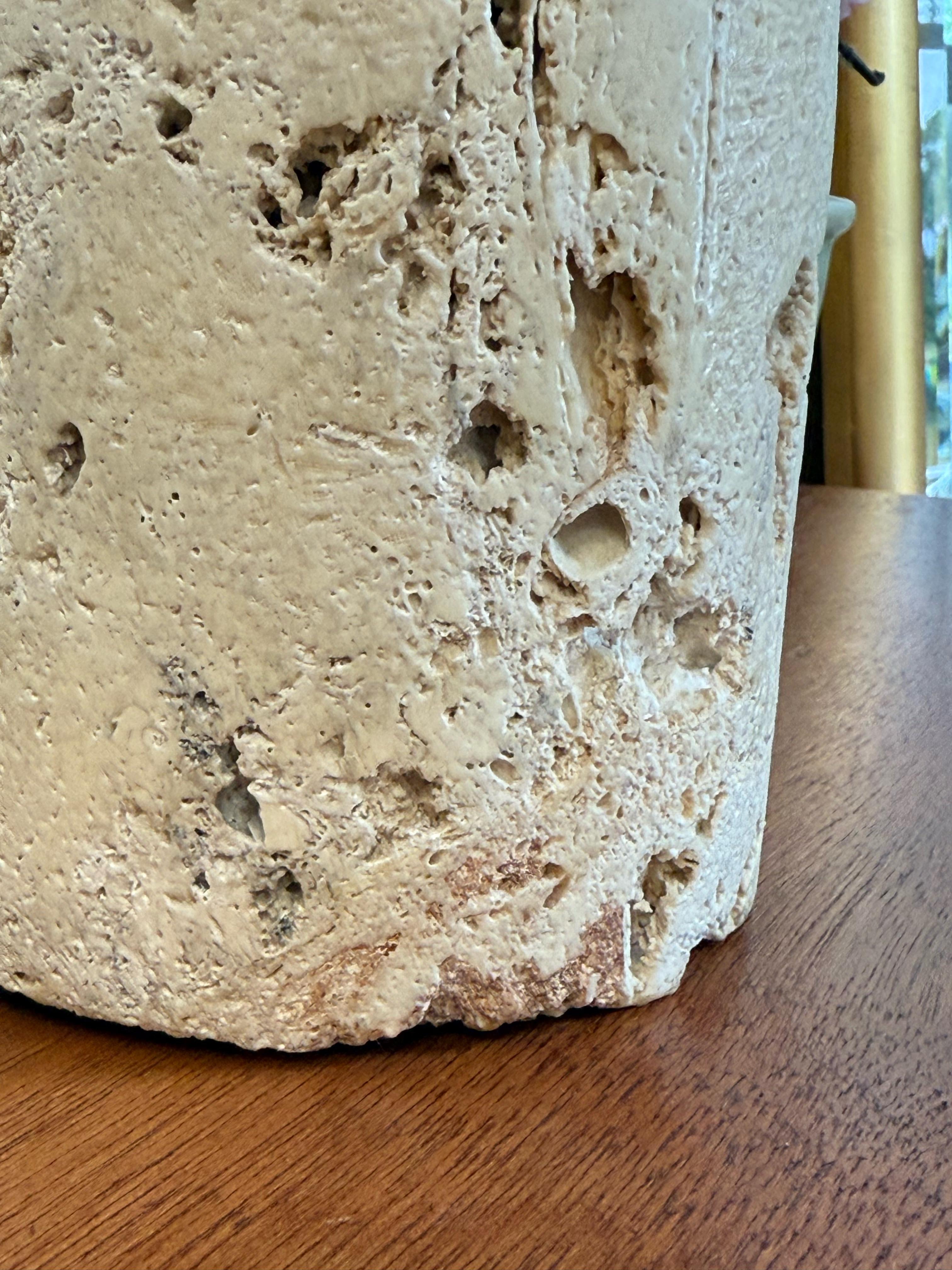 Vintage Coquina Stone / Key Stone Base Cylindrical Table Lamp For Sale 1