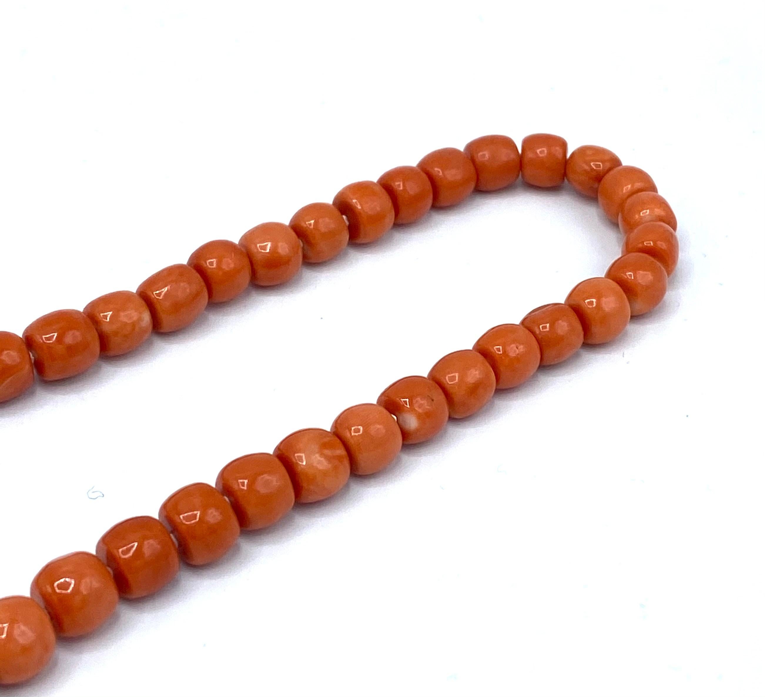 Women's or Men's Vintage Coral Bead Necklace w/ GIA Report 