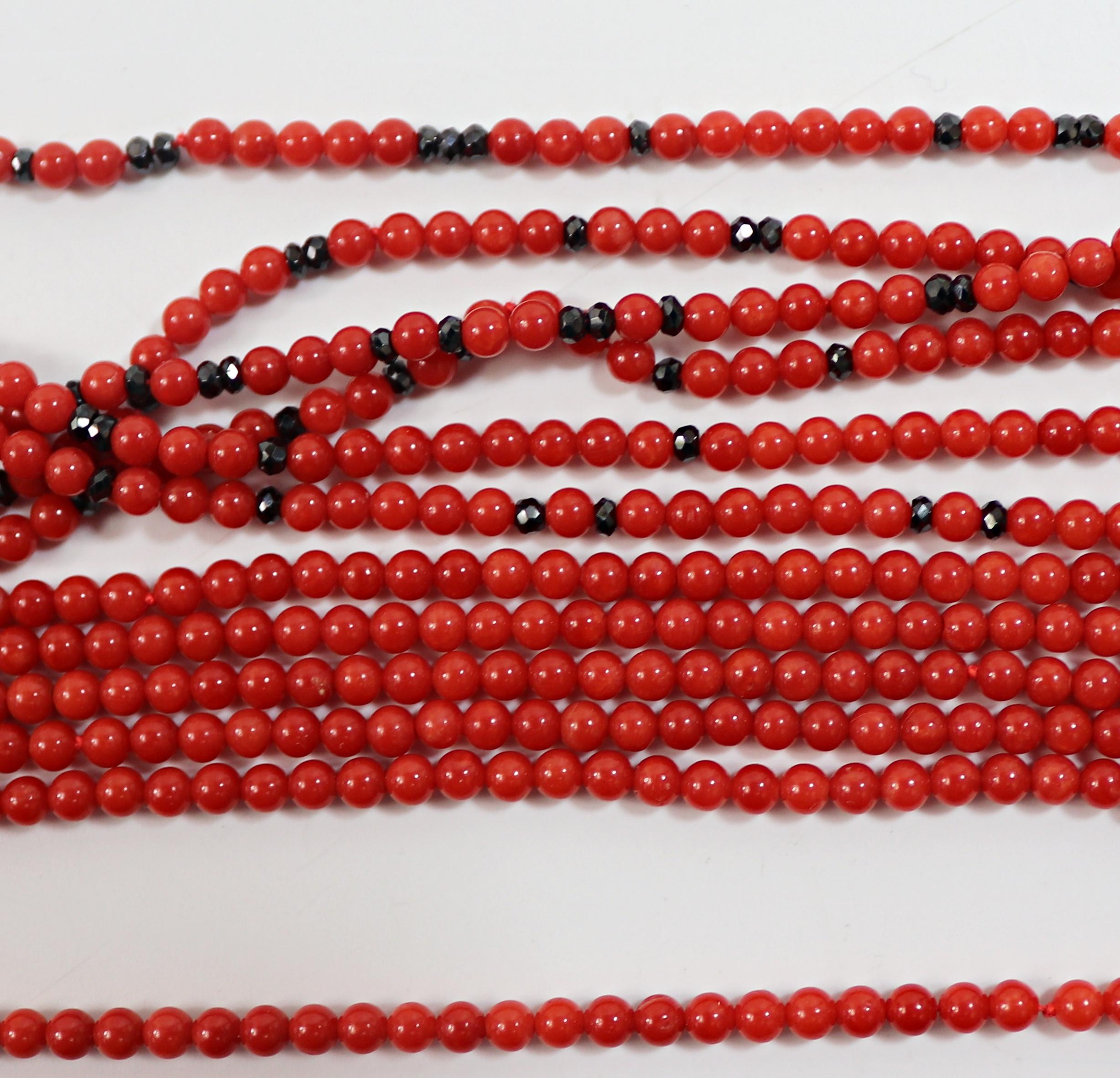 Vintage Coral, Black Onyx Bead, 18k Yellow Gold Multi Strand Sautoir Necklace For Sale 1