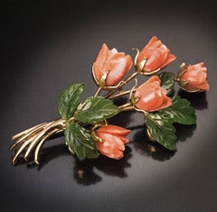 Vintage Coral Nephrite Jade Gold Flower Brooch