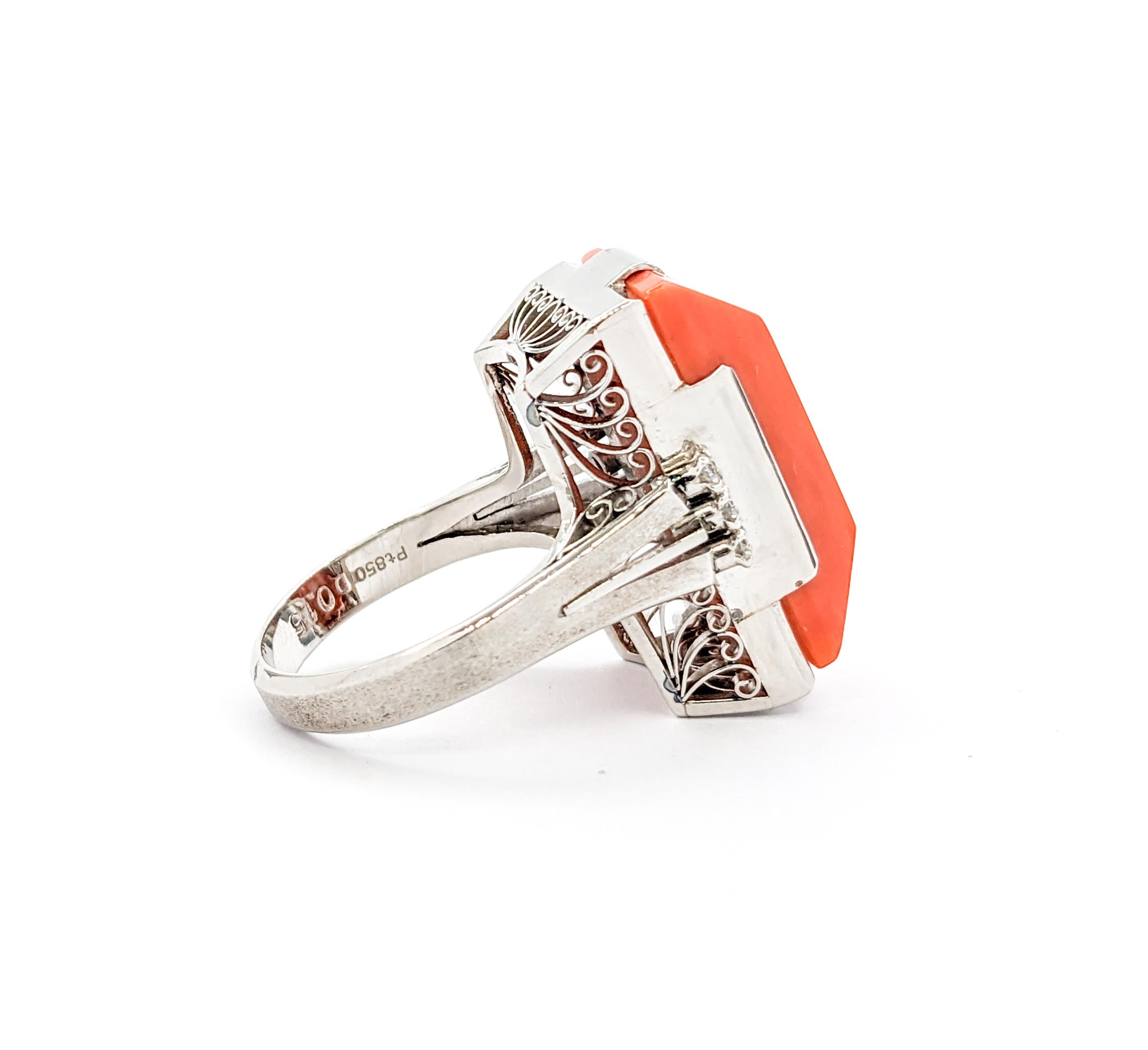 Vintage Koralle Ring mit Diamanten in Platin im Angebot 2