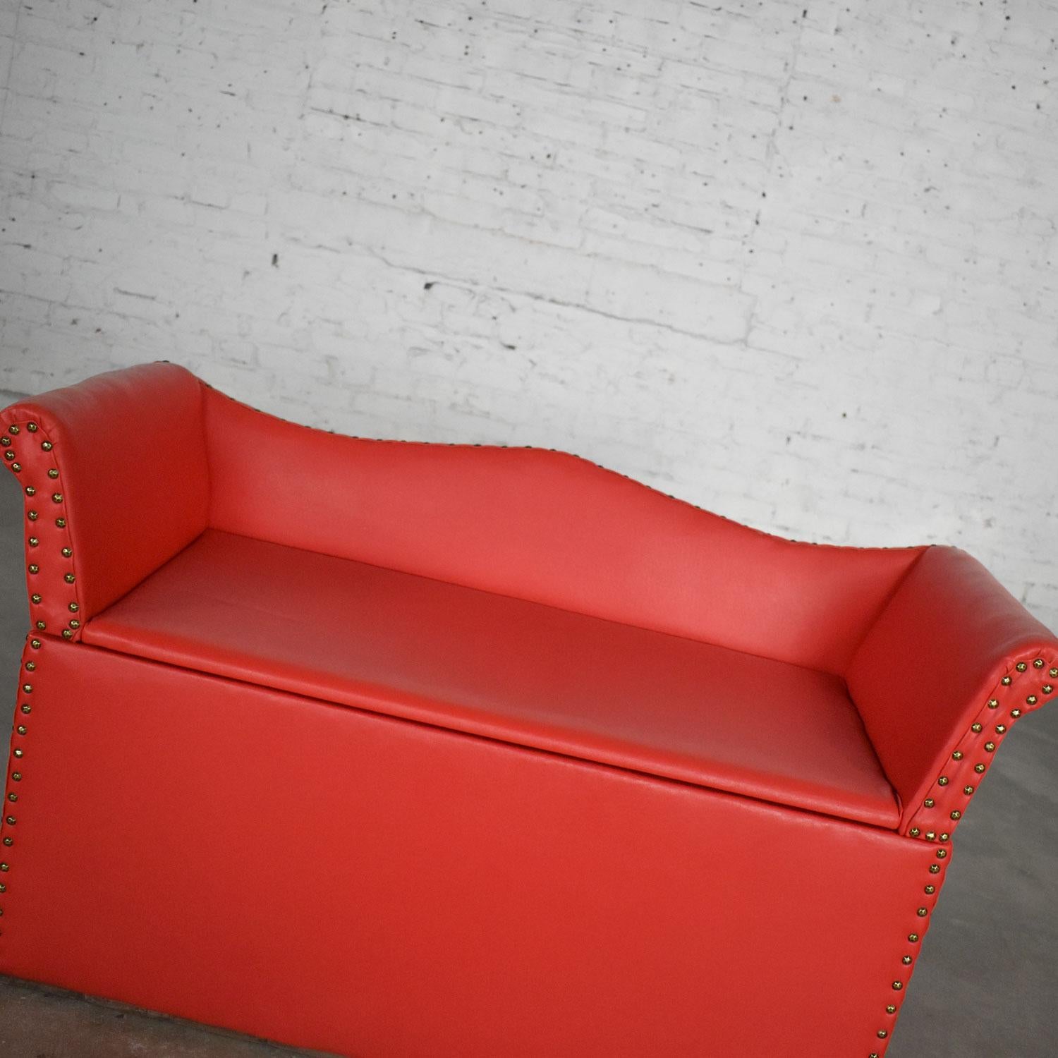 Vintage Coral Vinyl Faux Leather Cedar Lined Storage Bench Settee Nailhead Trim For Sale 6