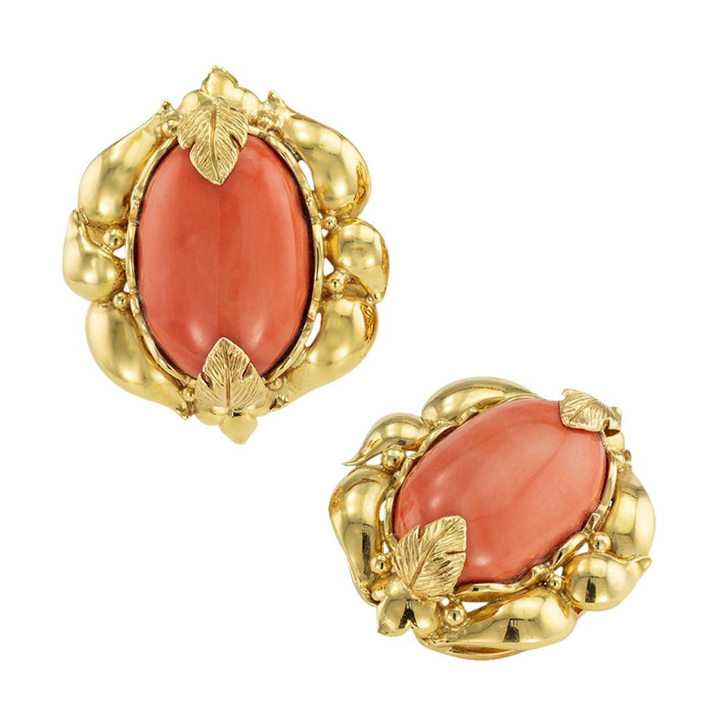 Natural coral and gold large-scale clip-on earrings circa 1970. *

ABOUT THIS ITEM:  #E2677. Scroll down for detailed specifications.  Don’t miss out on this exquisite pair of large-scale clip-on coral earrings.  The well-matched pair of coral