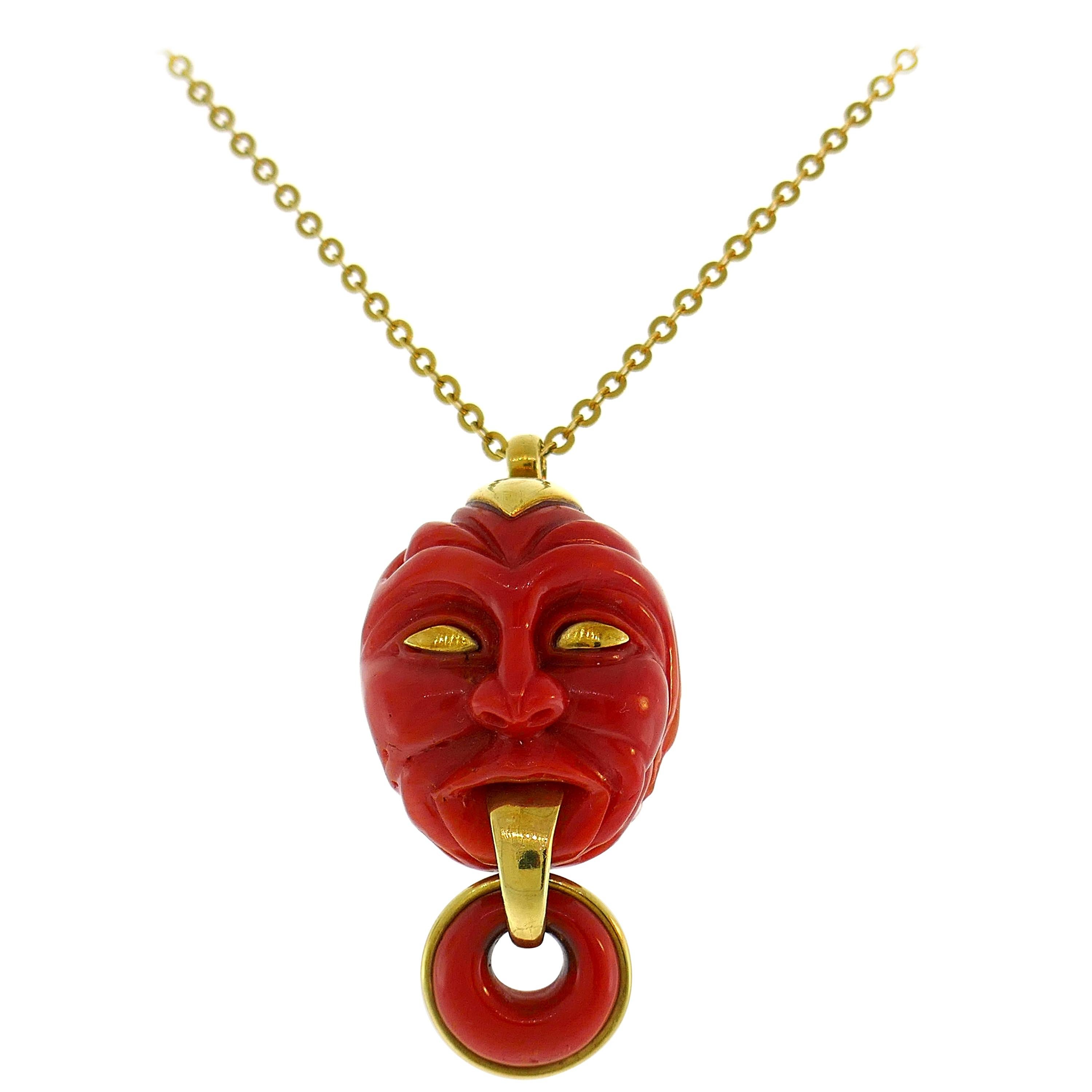 Vintage Coral Yellow Gold Pendant Necklace
