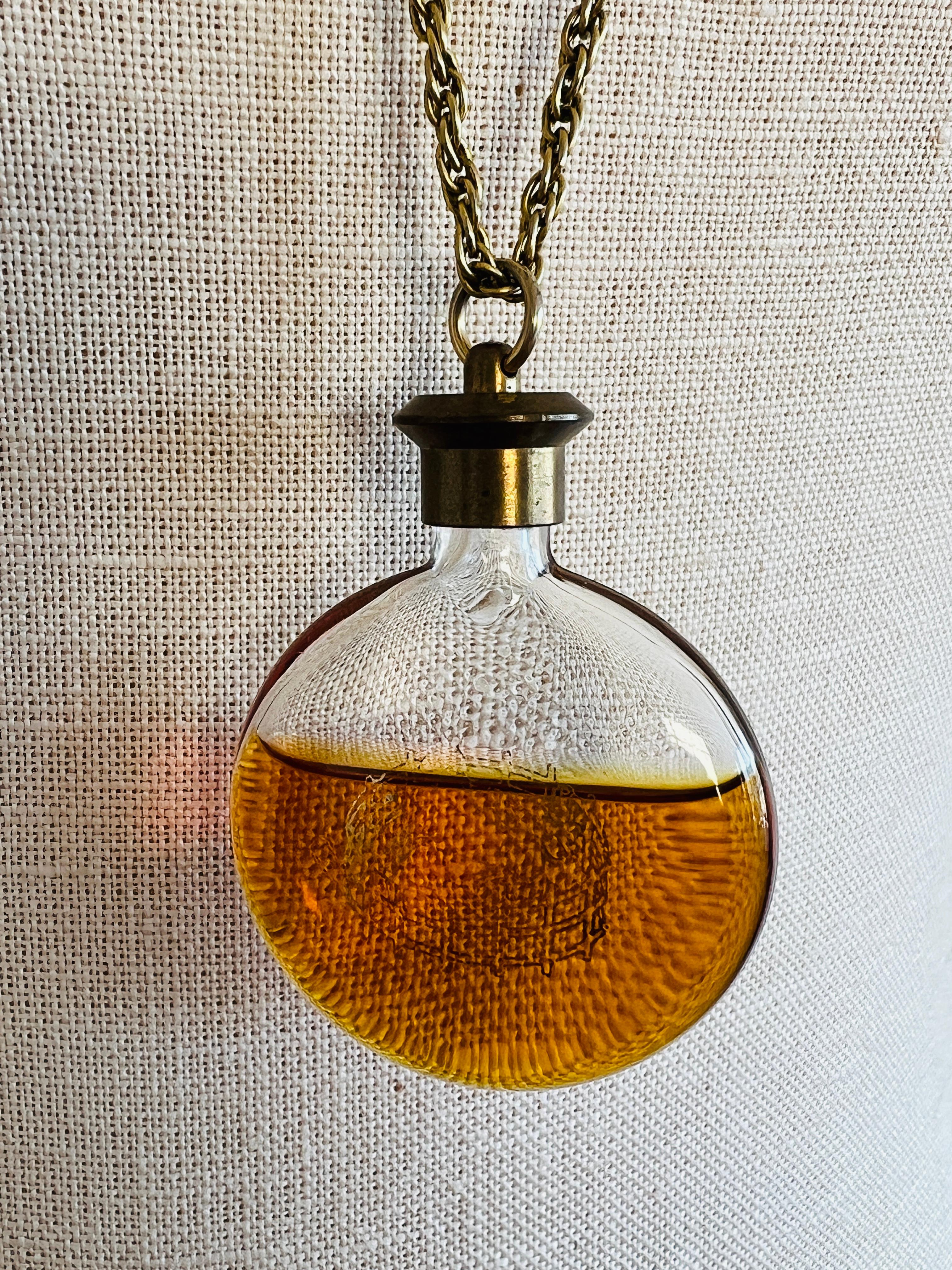 Women's Vintage Corday Toujours Moi Perfume Parfum Gold Chain Necklace Perfume Bottle For Sale