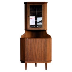 Vintage corner cabinet  display cabinet  60s  teak