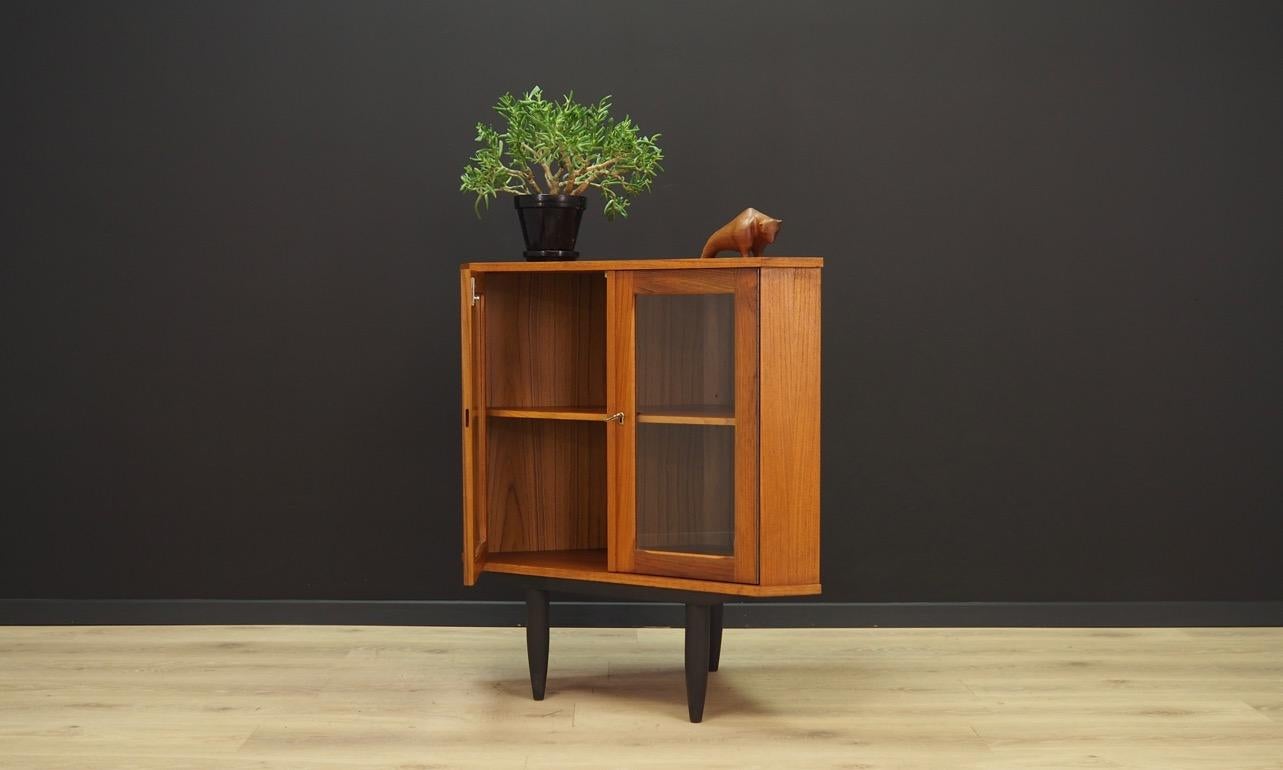 Vintage Corner Cabinet Teak Danish Design, 1960s In Good Condition In Szczecin, Zachodniopomorskie