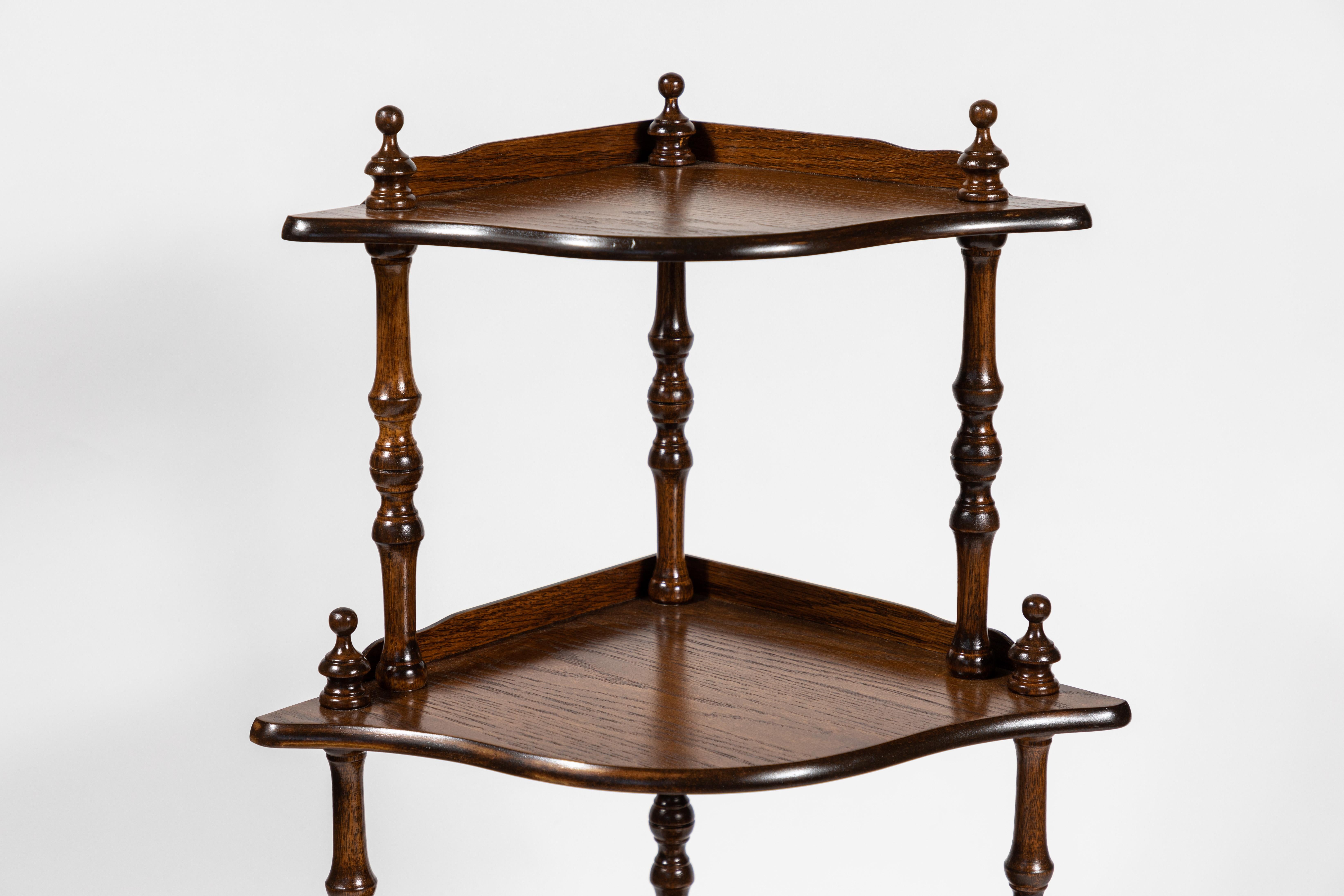 antique corner shelves