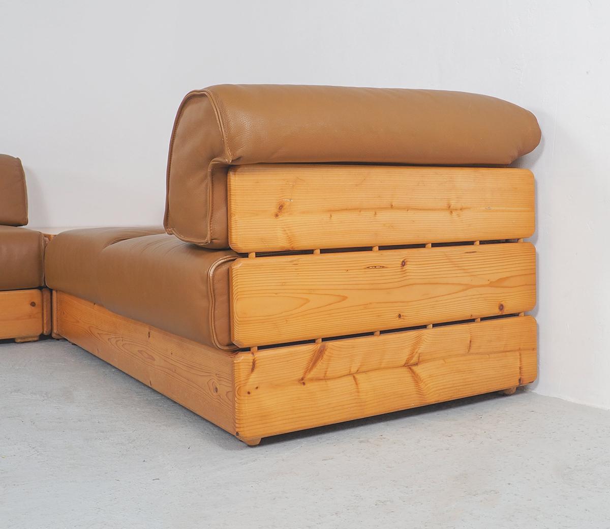 Vintage Corner Sofa with Coffee Table in Pinewood and Leather, 1970s, Set of 3 1