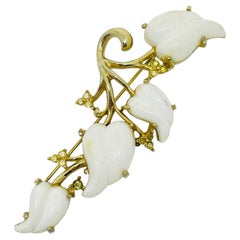 Vintage CORO CRAFT signed gold tone white lucite flower designer brooch