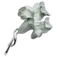 Vintage CORO pegasus silver tone flower designer brooch