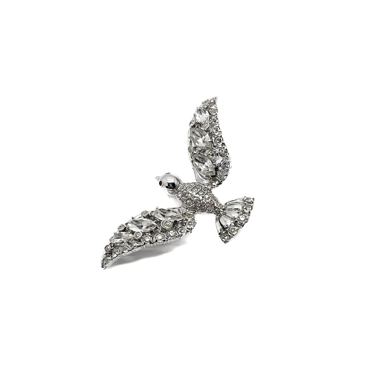 Vintage Coro Sterling Bird In Flight Brooch 1940s In Good Condition For Sale In Wilmslow, GB