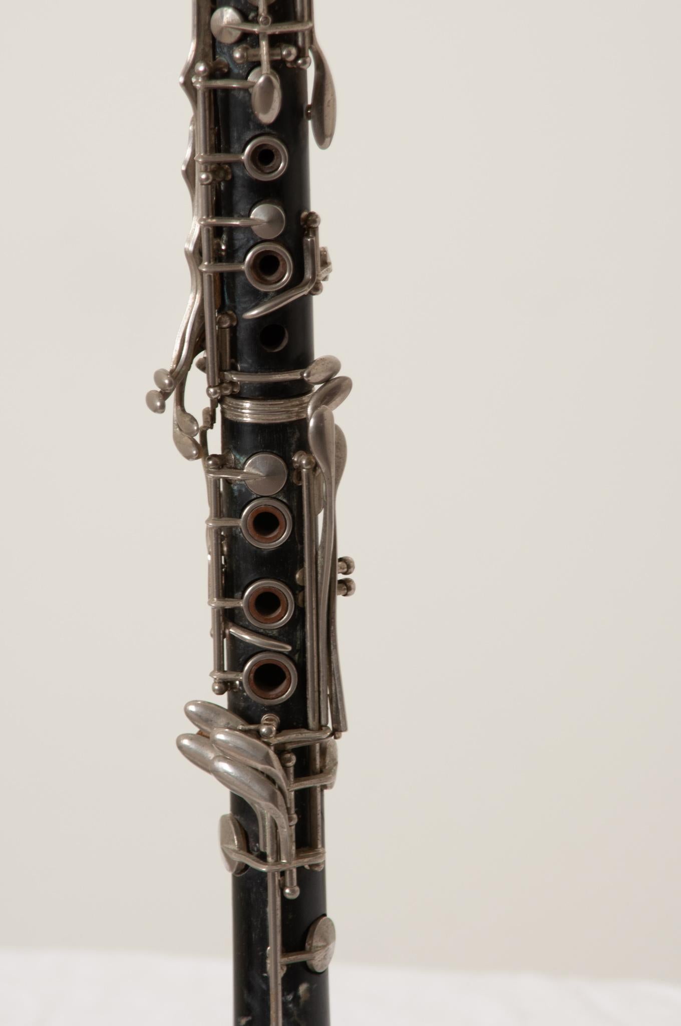 Hand-Crafted Vintage Corton Clarinet Lamp For Sale
