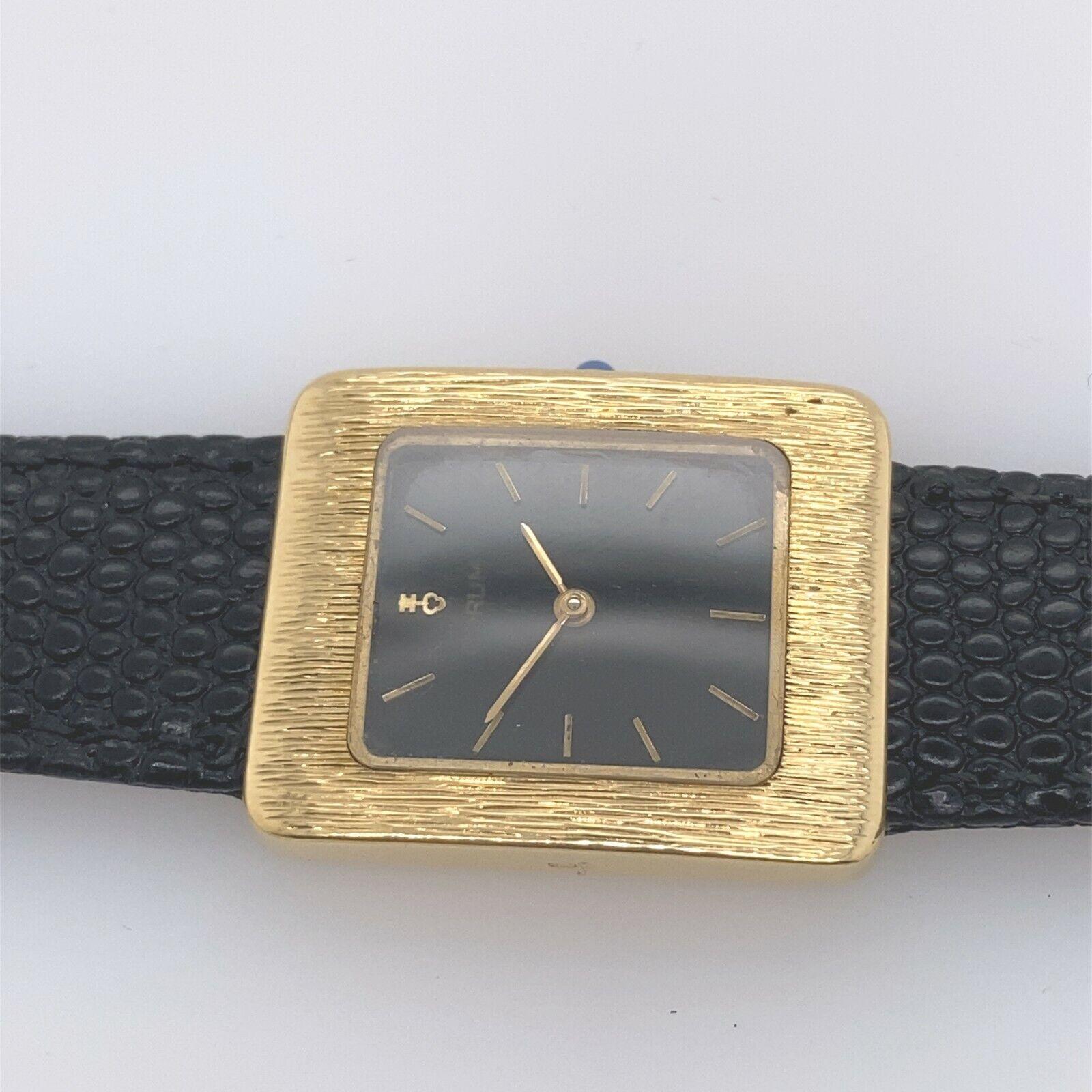 Vintage Corum 18ct Yellow Gold Watch in Perfect Working Condition, 1970's In Excellent Condition For Sale In London, GB