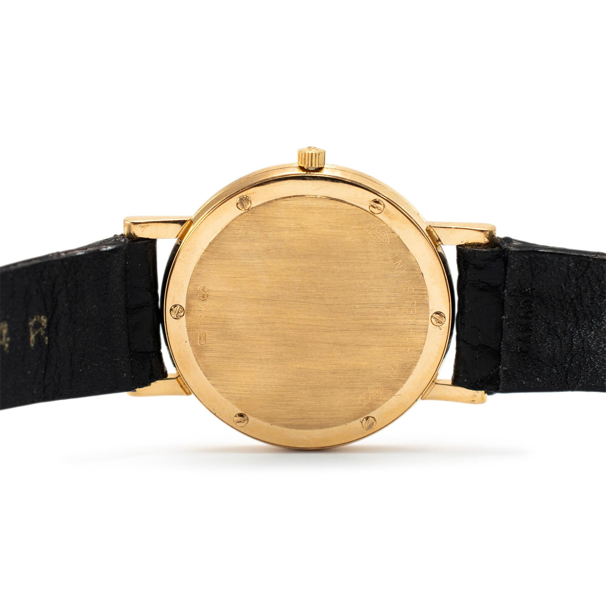 Reloj Vintage Corum Romulus Romvlvs 26MM 50.201.56 Cuarzo Oro Amarillo 18K en Excelente estado para la venta en Houston, TX