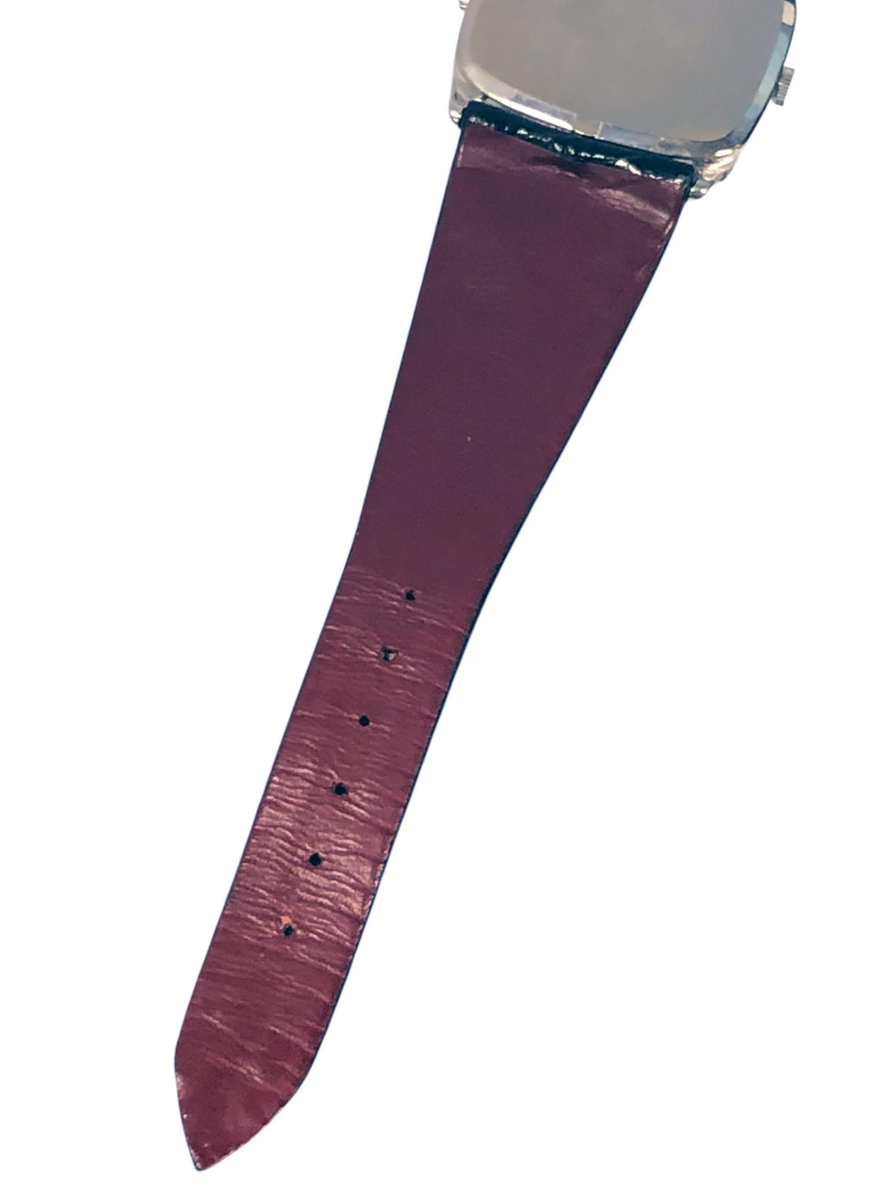 Vintage Corum White Gold Duel Time Zone Mechanical Wrist Watch For Sale 3