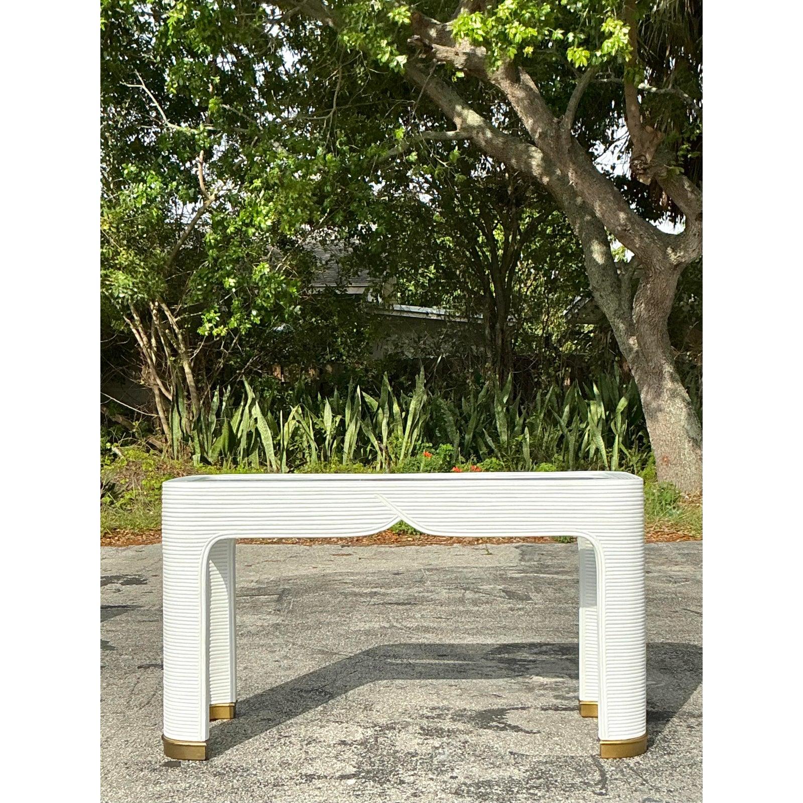 Philippin Table console vintage en roseau de Costal