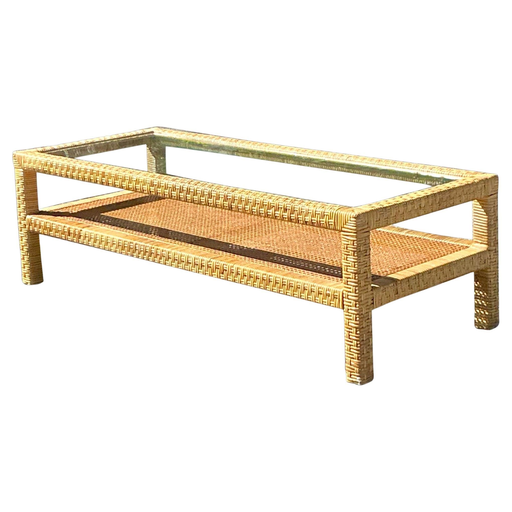 Table basse vintage en rotin tissé Costal