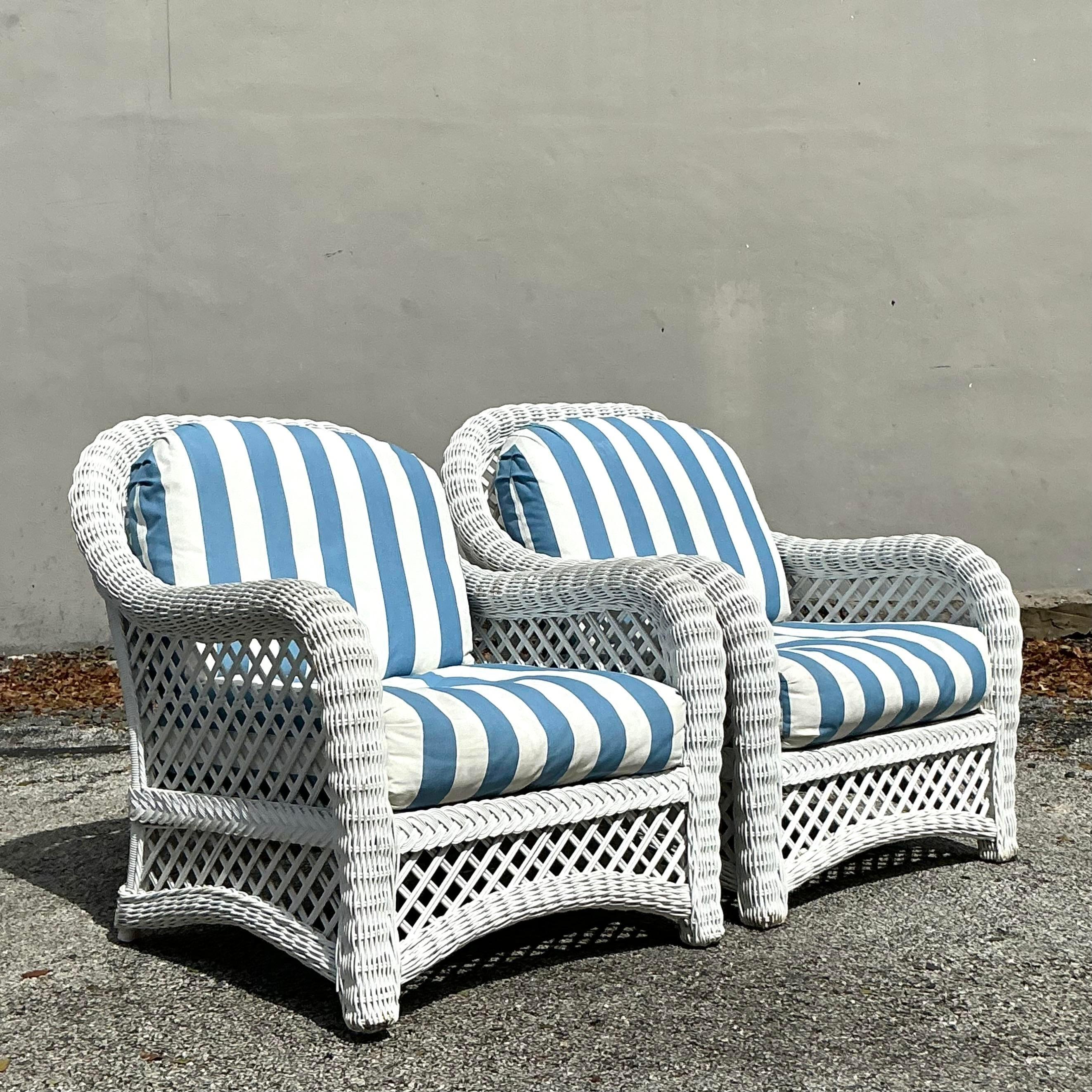 Américain Paire de chaises longues vintage en rotin tissé Costal en vente