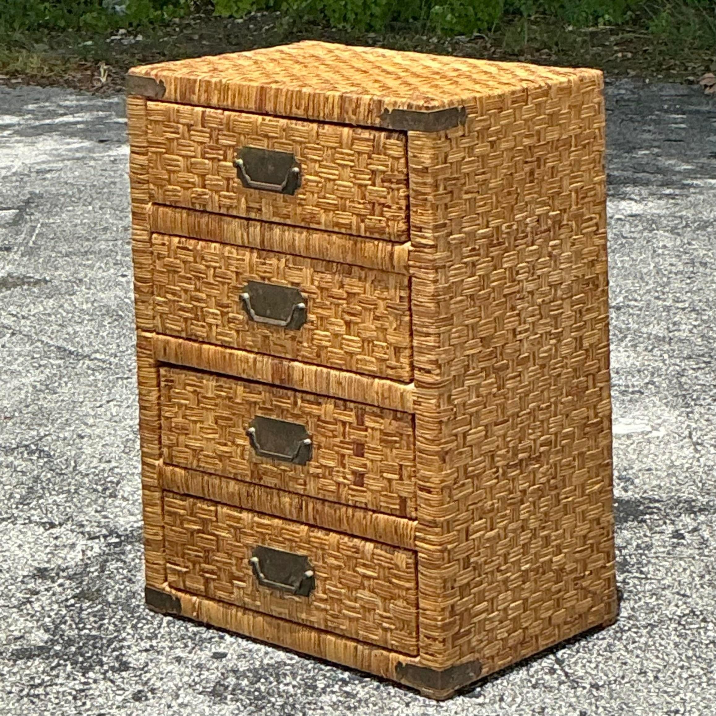 Americano Cassettiera piccola in rattan intrecciato Costal Vintage in vendita
