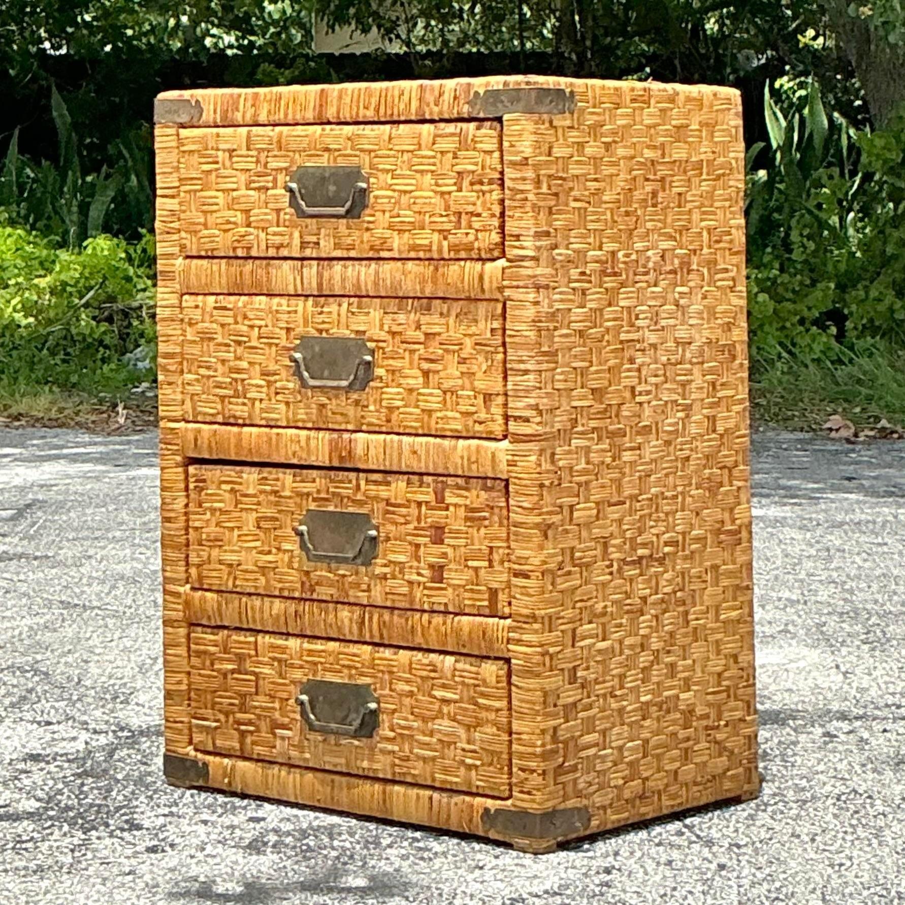 XX secolo Cassettiera piccola in rattan intrecciato Costal Vintage in vendita