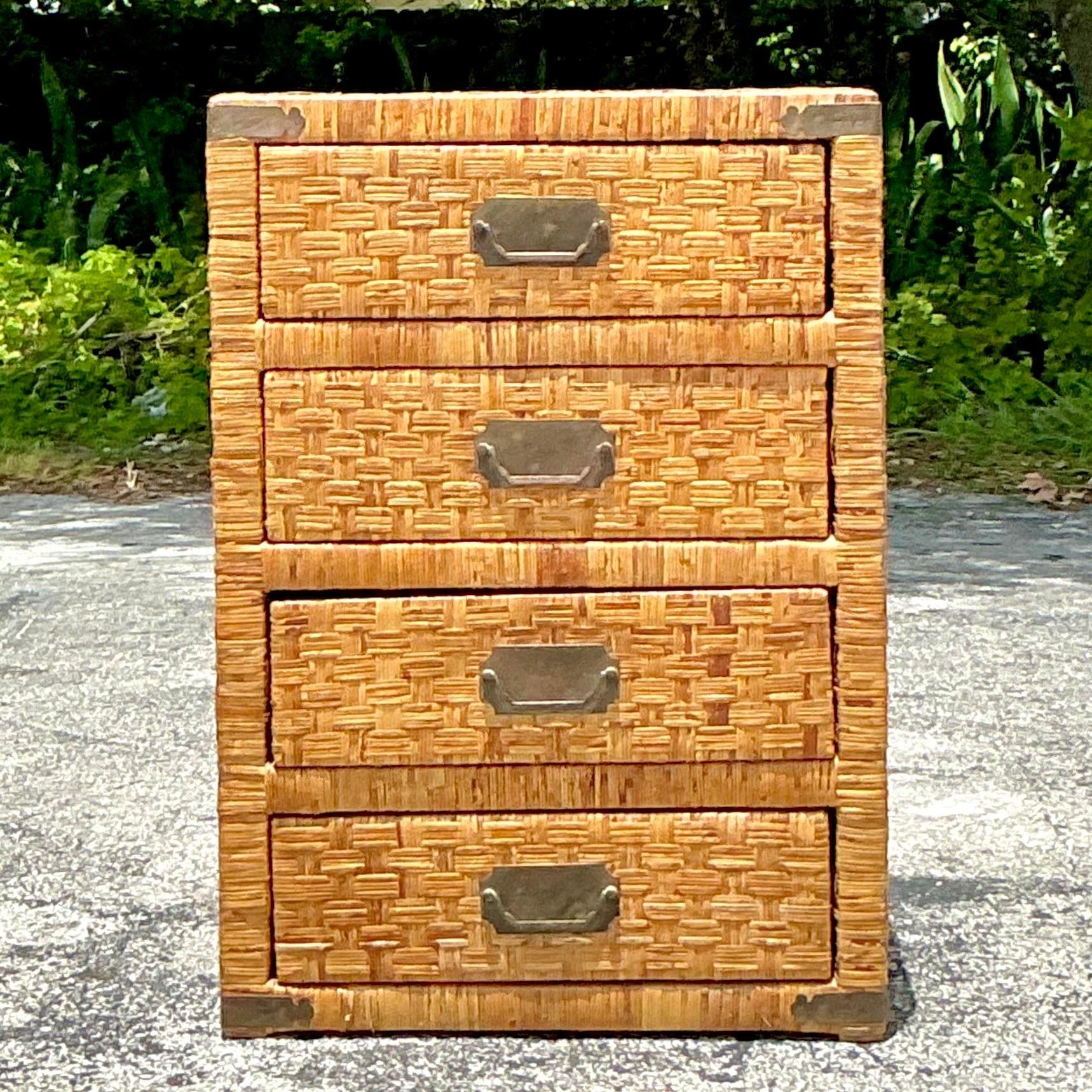 Rattan Cassettiera piccola in rattan intrecciato Costal Vintage in vendita