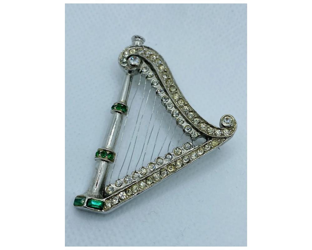 Vintage Costume Jewelry Harp Brooch avec Rhinestone Pour femmes en vente