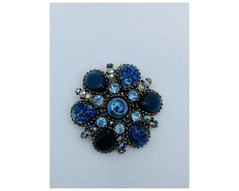 costume brooches