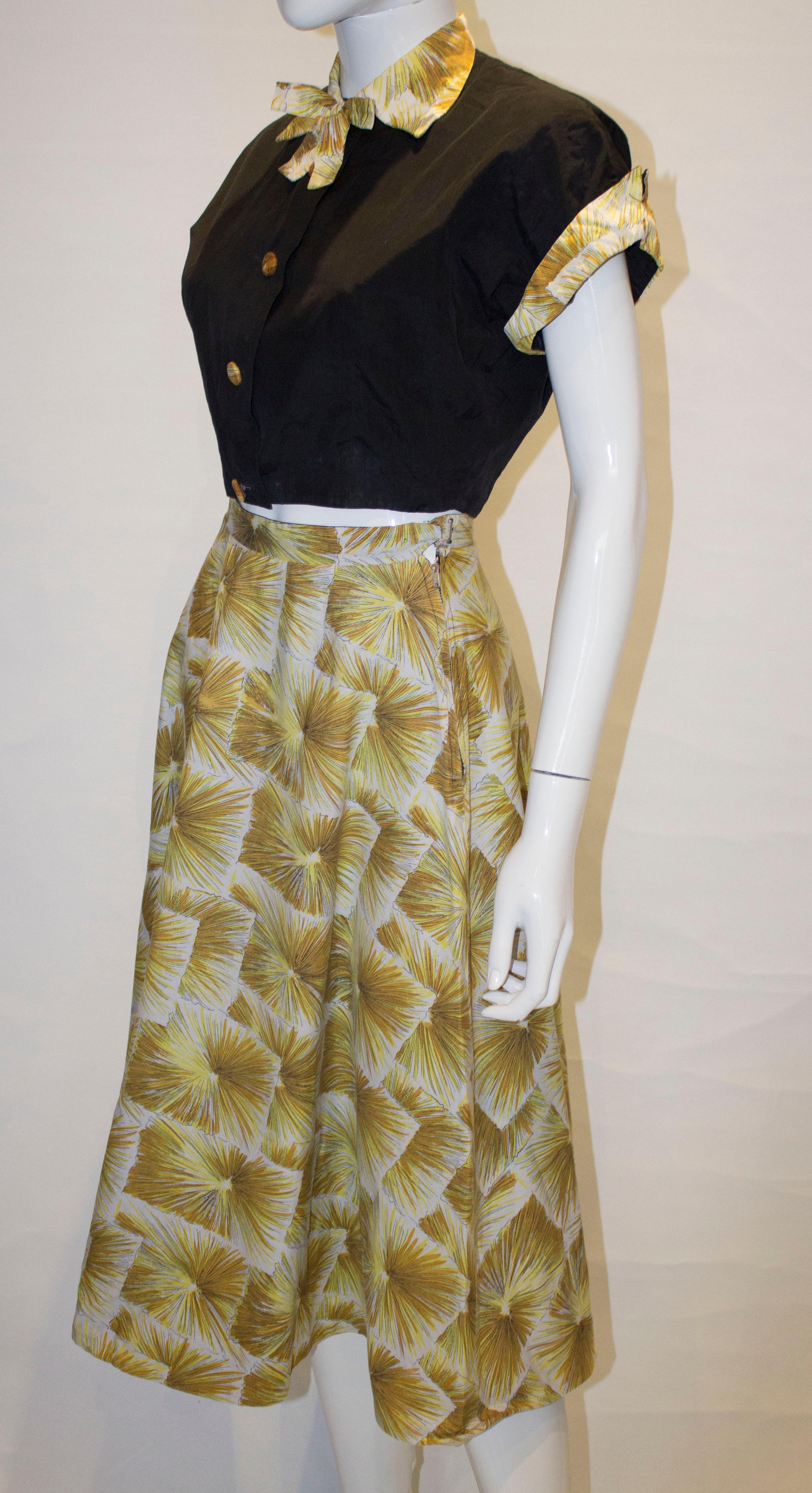 Vintage Cotton Skirt and Top In Good Condition For Sale In London, GB