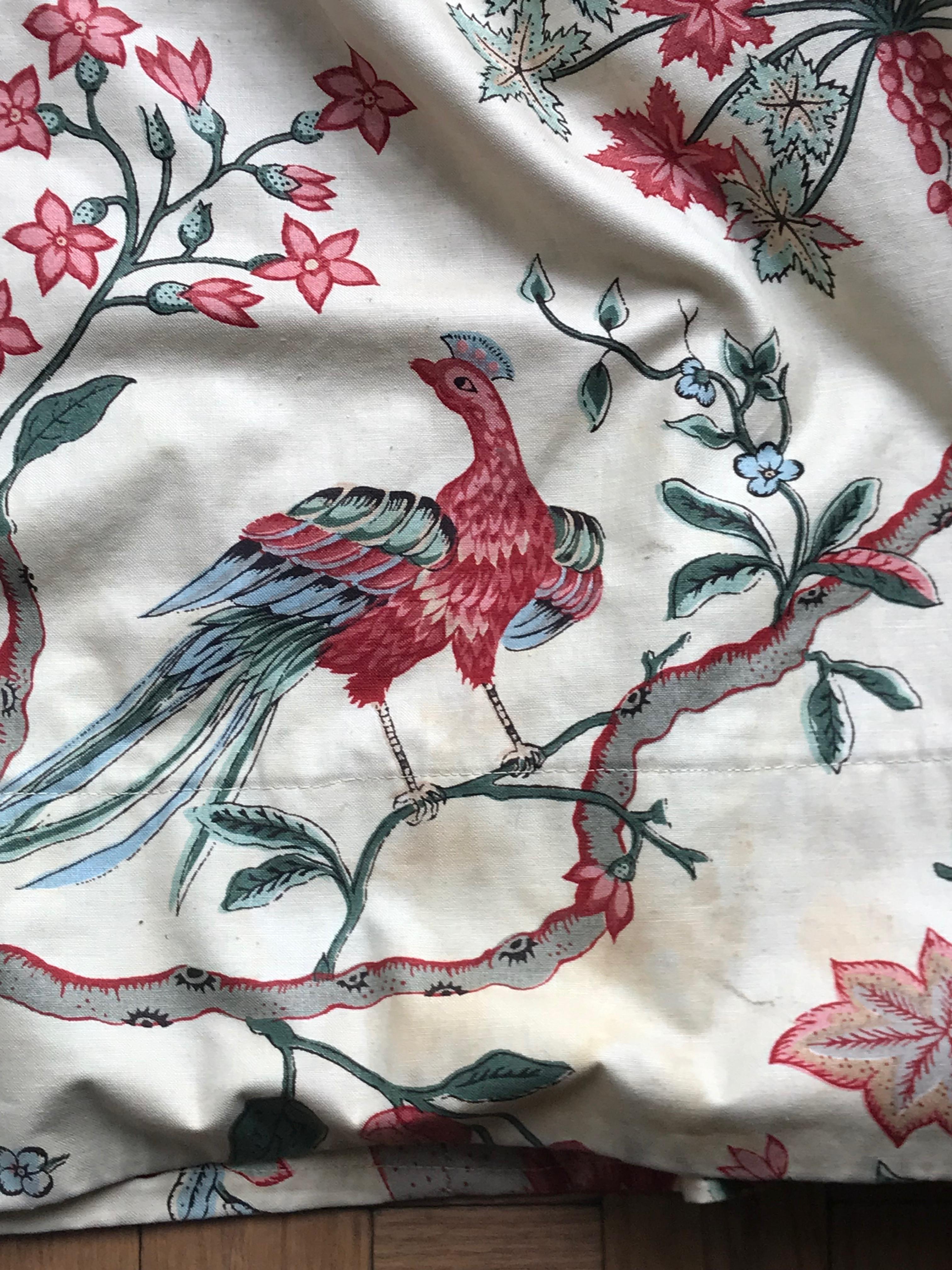 Tissu en coton vintage Toile De Jouy Indiennes dans le style d'Oberkampf Bon état - En vente à Antwerp, BE