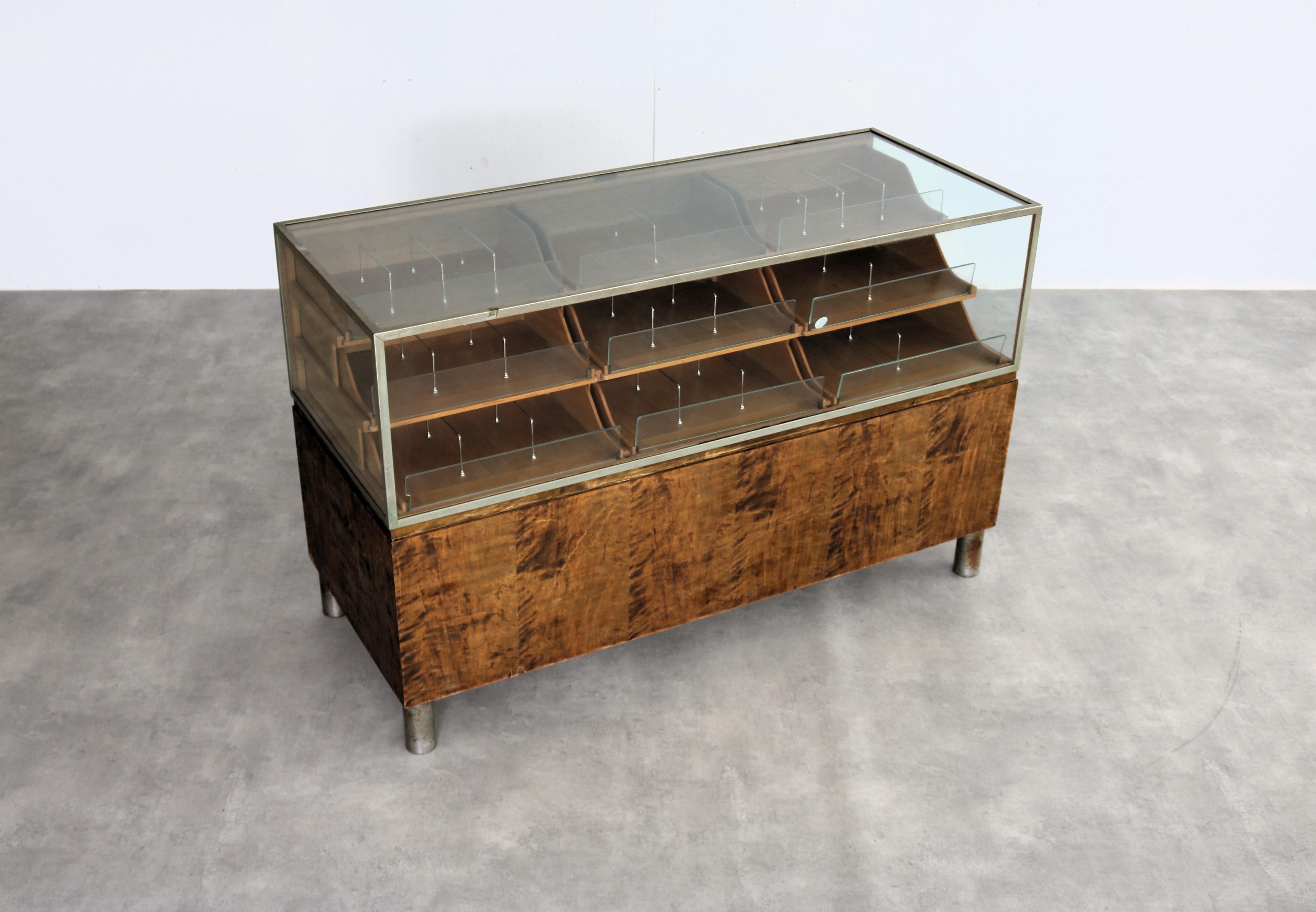 mostrador vintage  1940s  muestra  armario  Swedis en venta 5