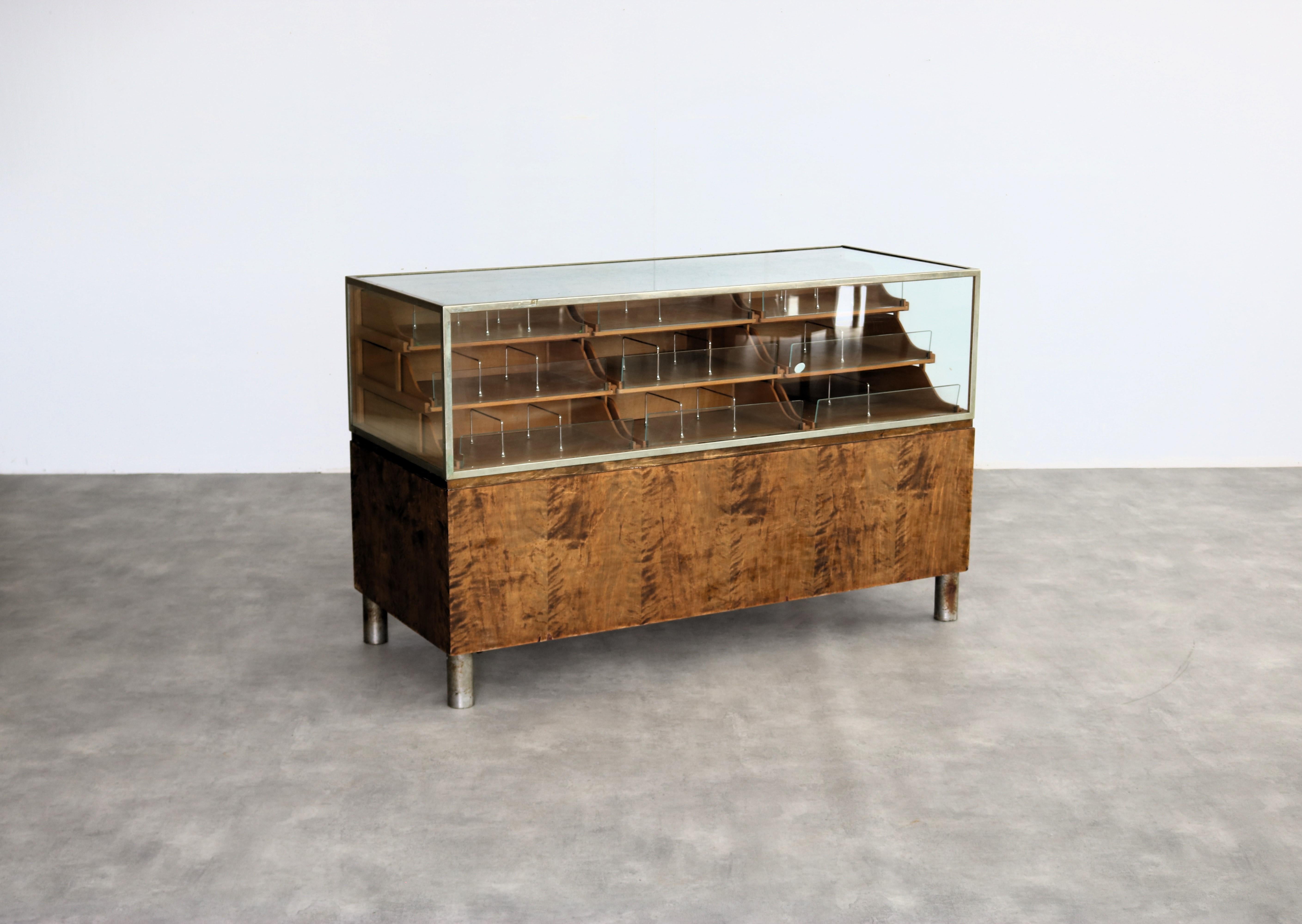 mostrador vintage  1940s  muestra  armario  Swedis Sueco en venta