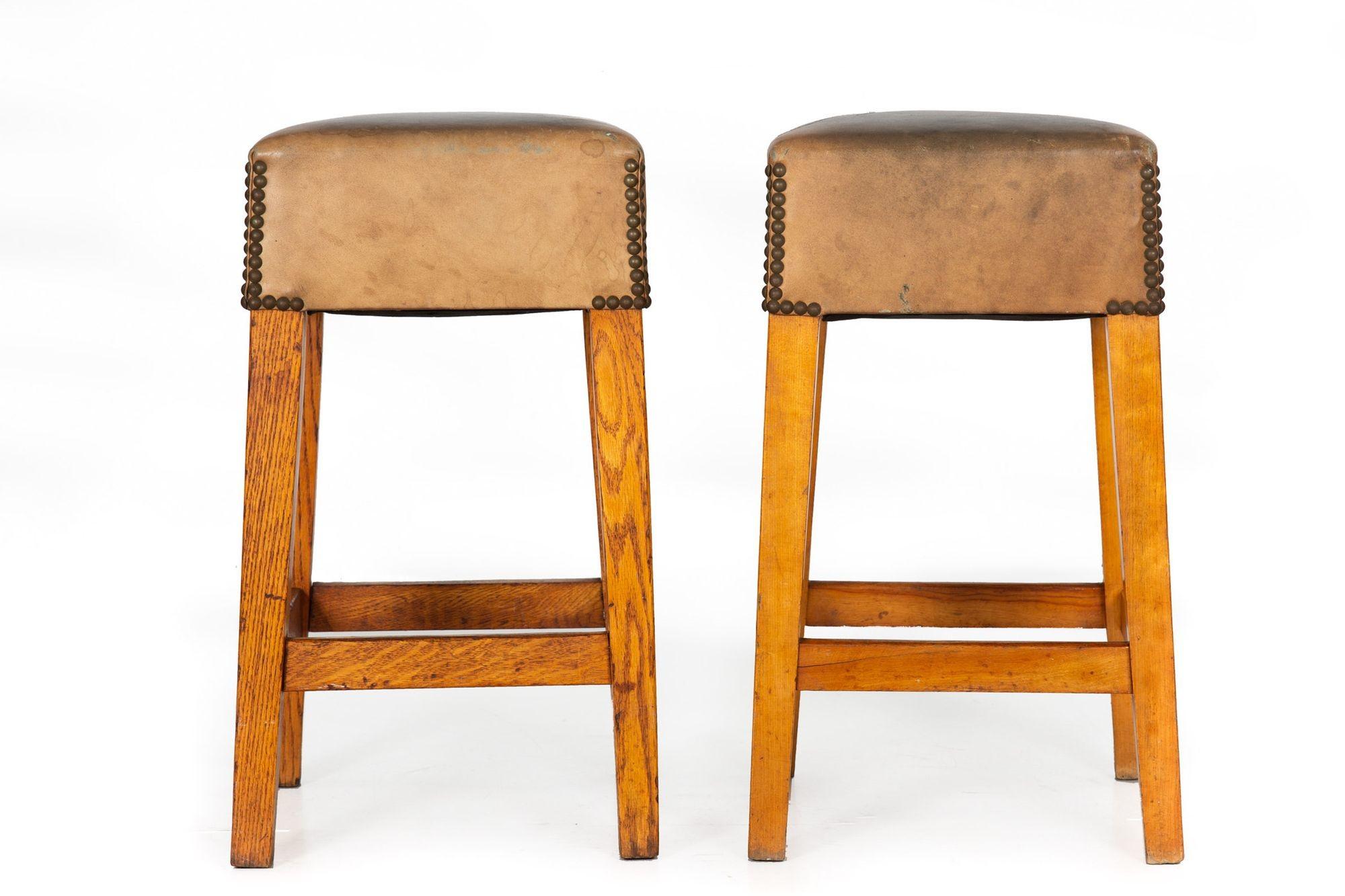 Vintage Counter Height Oak & Cherry Worn Leather Barstools In Good Condition For Sale In Shippensburg, PA