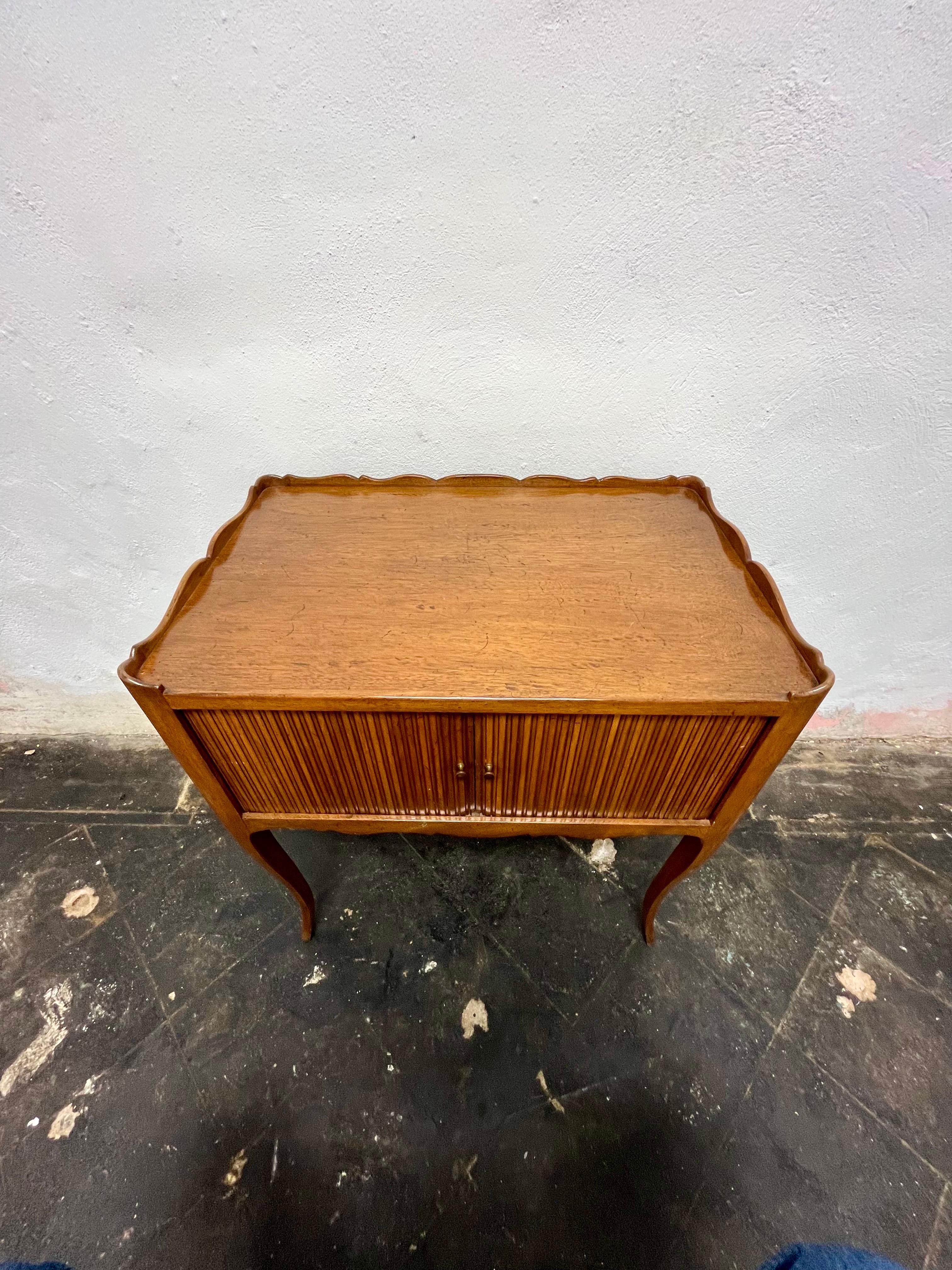 Vintage Country French Louis XV Tambour Bedside Side Table In Good Condition In W Allenhurst, NJ