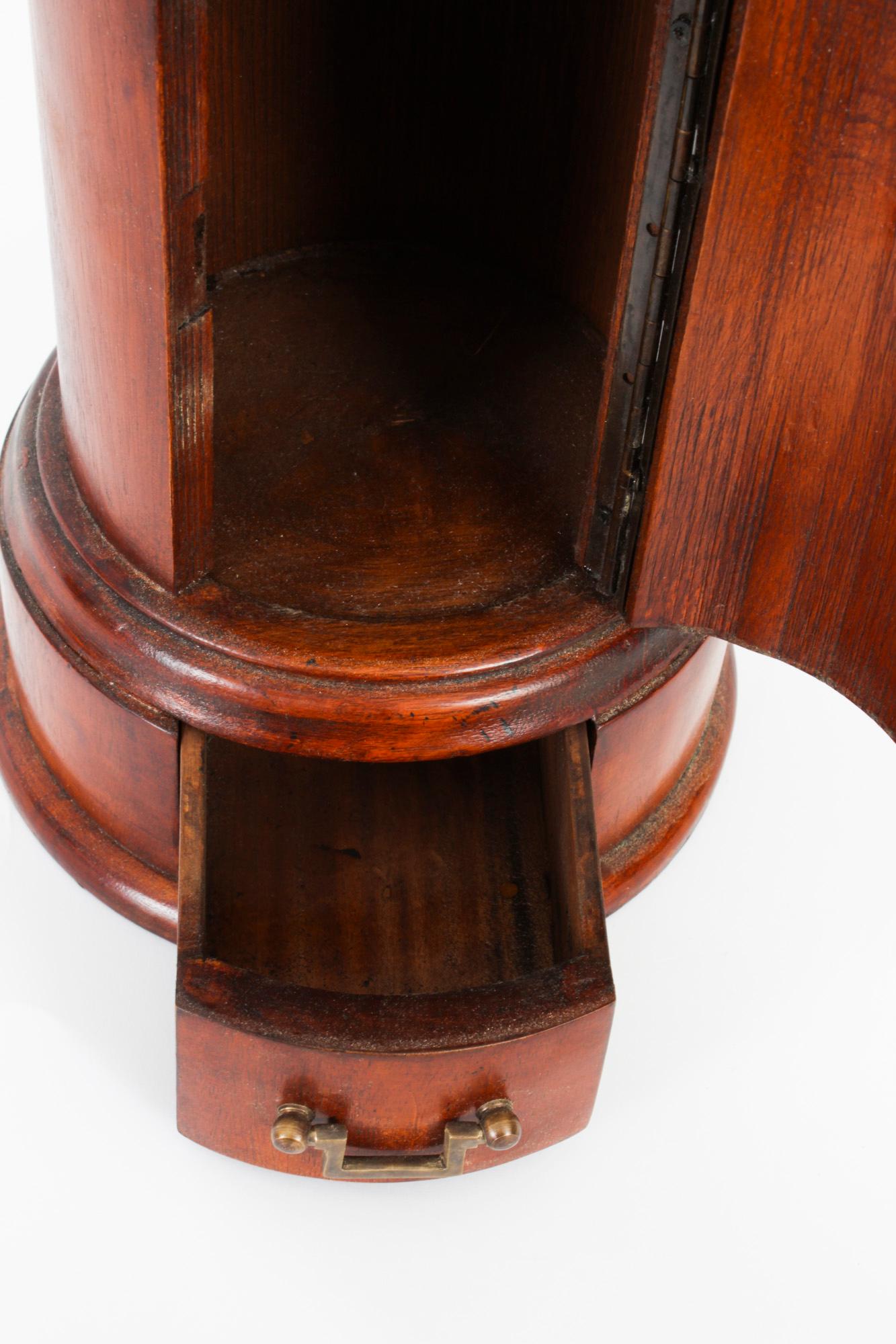 Mid-20th Century Vintage Country House Pillar Post Letter Box Cabinet 20th Century
