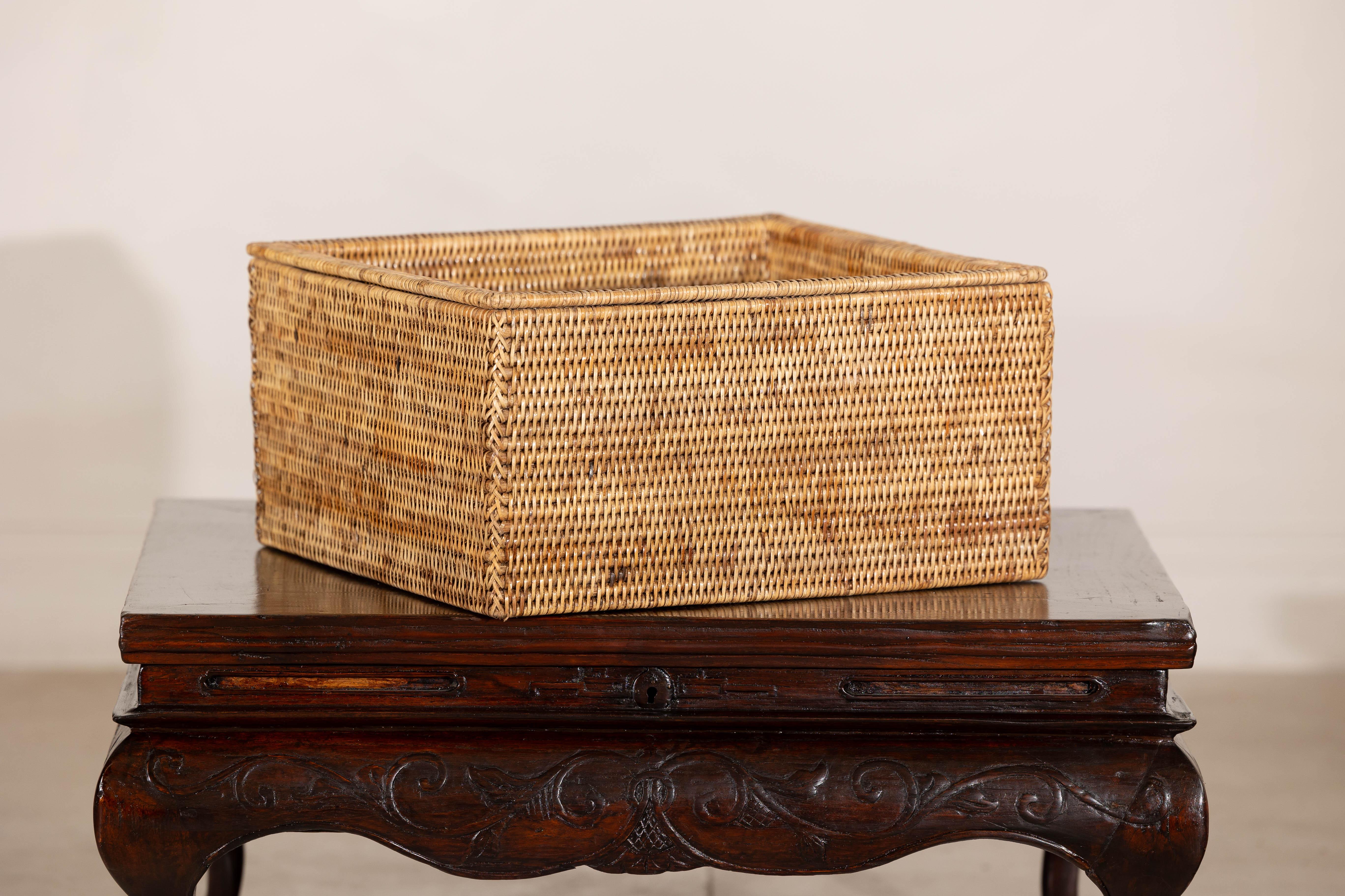 Woven Vintage Country Style Rectangular Rattan Storage Box with Removable Tray Lid For Sale
