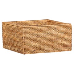 Vintage Country Style Rectangular Rattan Storage Box with Removable Tray Lid