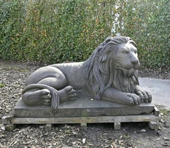 Vintage Couple of Lion Statues, 20th Century