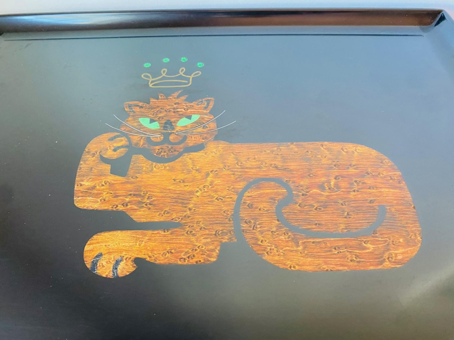 Mid-Century Modern Vintage Couroc Phenolic Resin Serving Tray with Inlaid Wood and Crystal King Cat